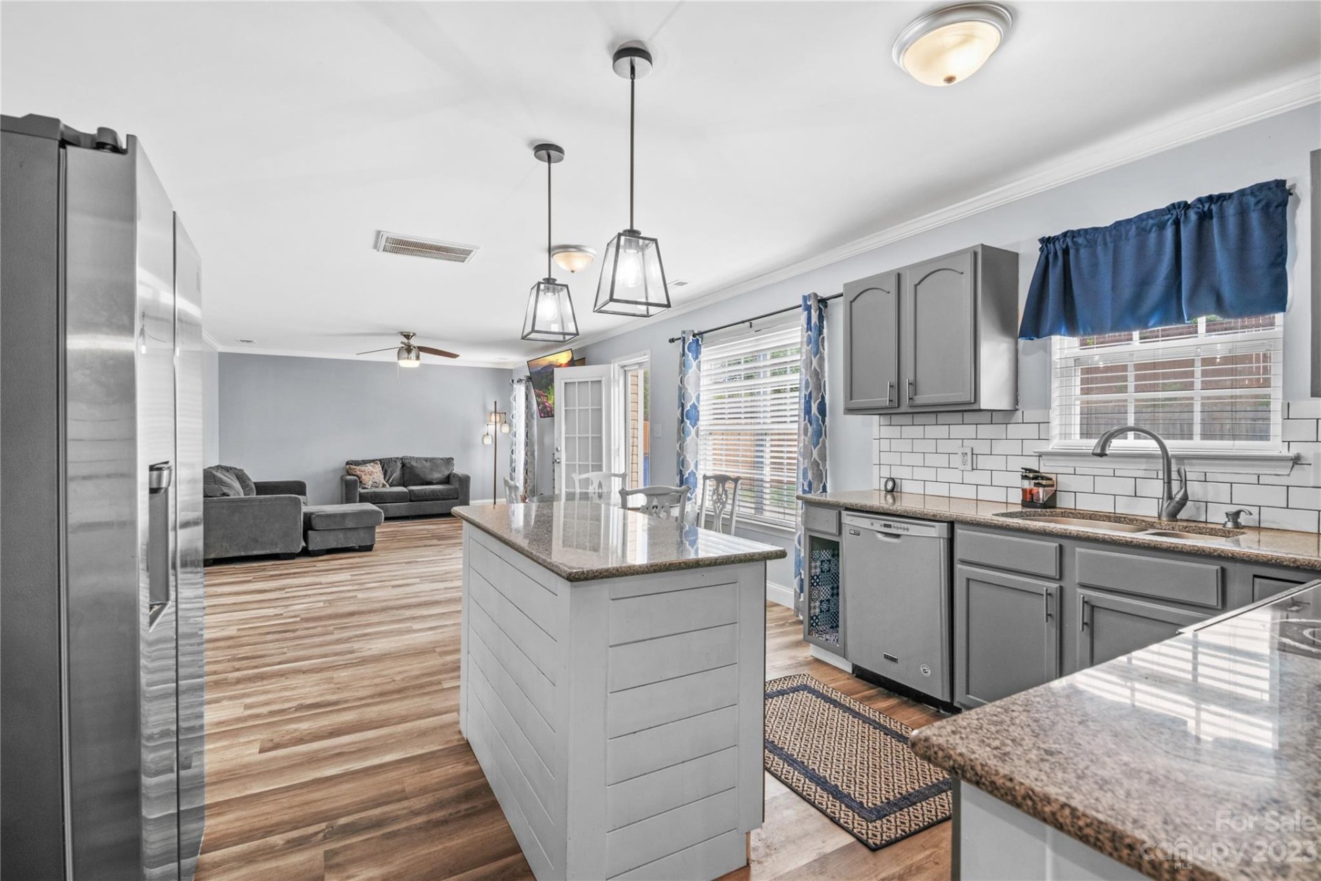 2227 Ballingarry Drive