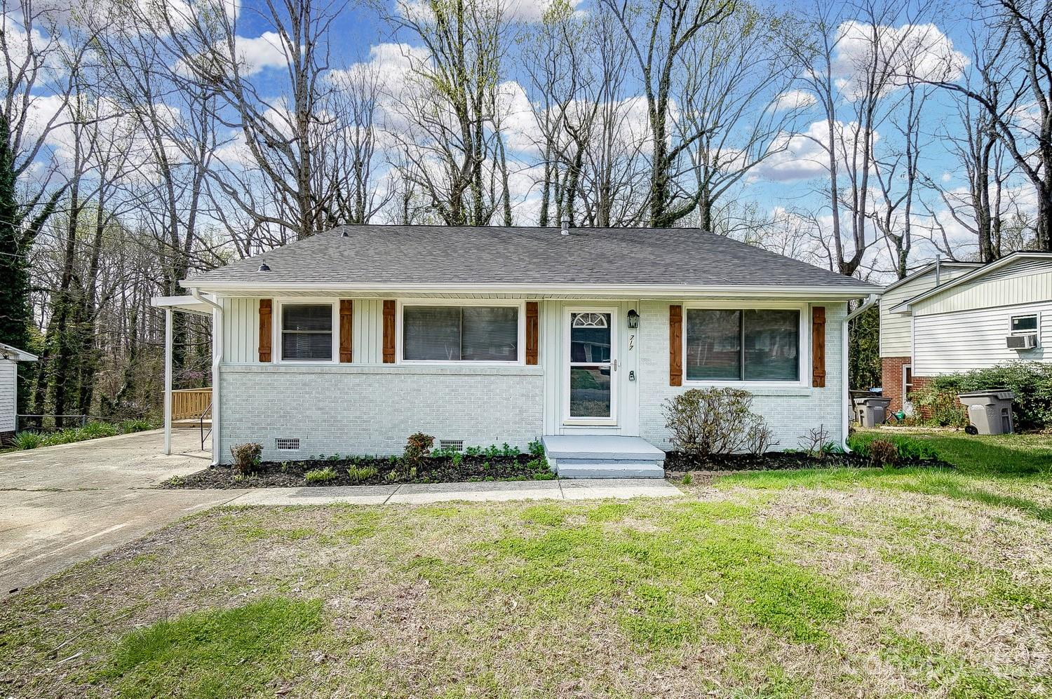 Property image 1 at 717 Forest Drive, Gastonia, NC 28054