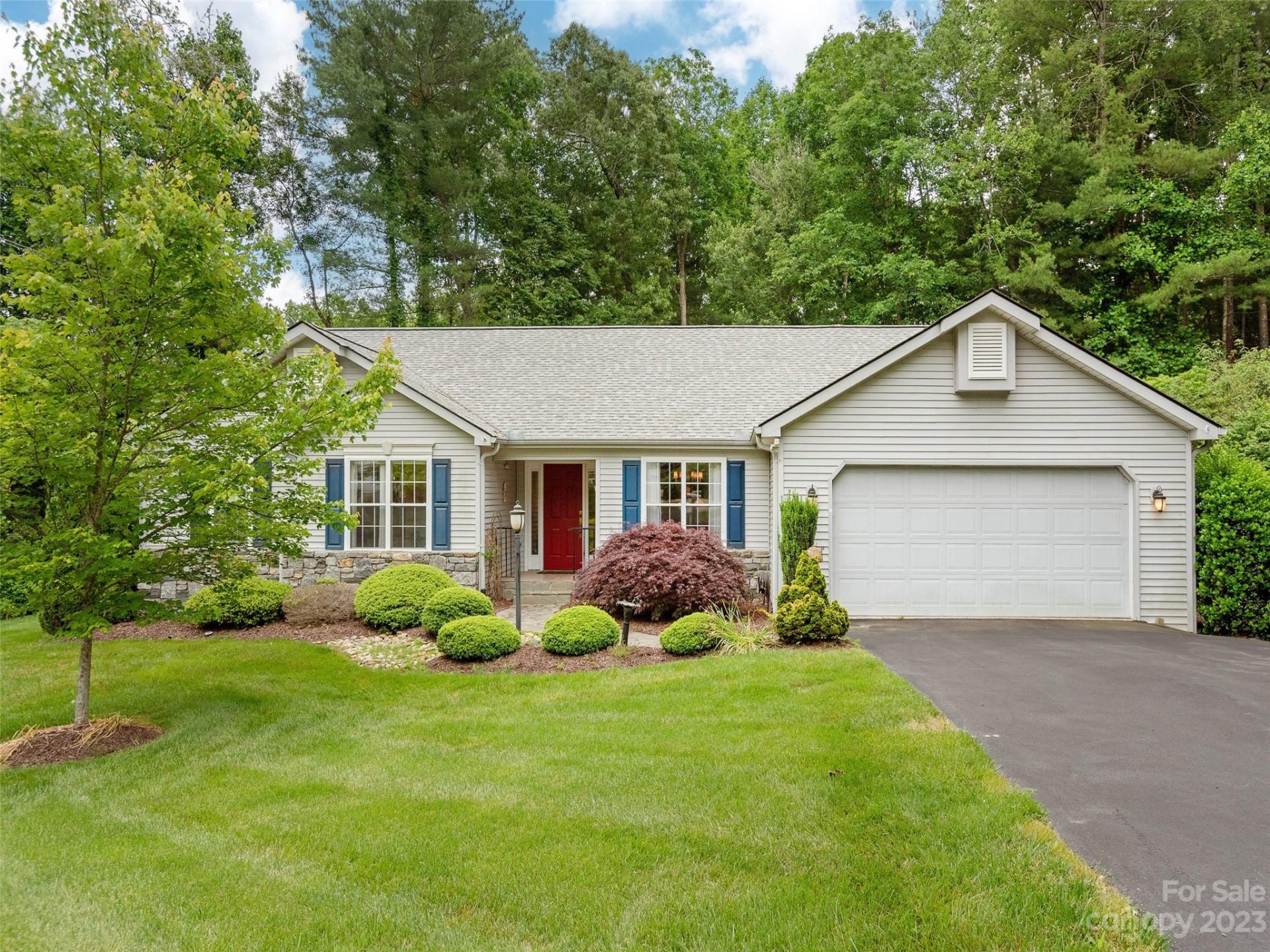 Property image 1 at 7 Pebble Beach Court, Etowah, NC 28729