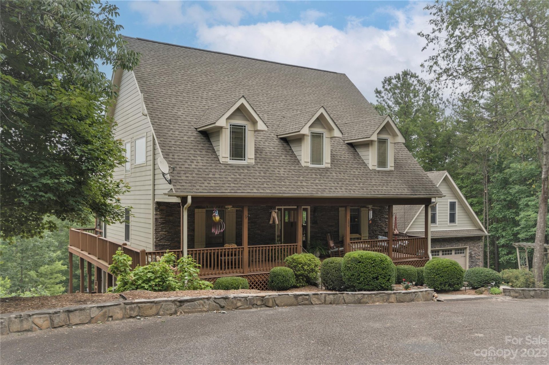 180 Buckskin Court