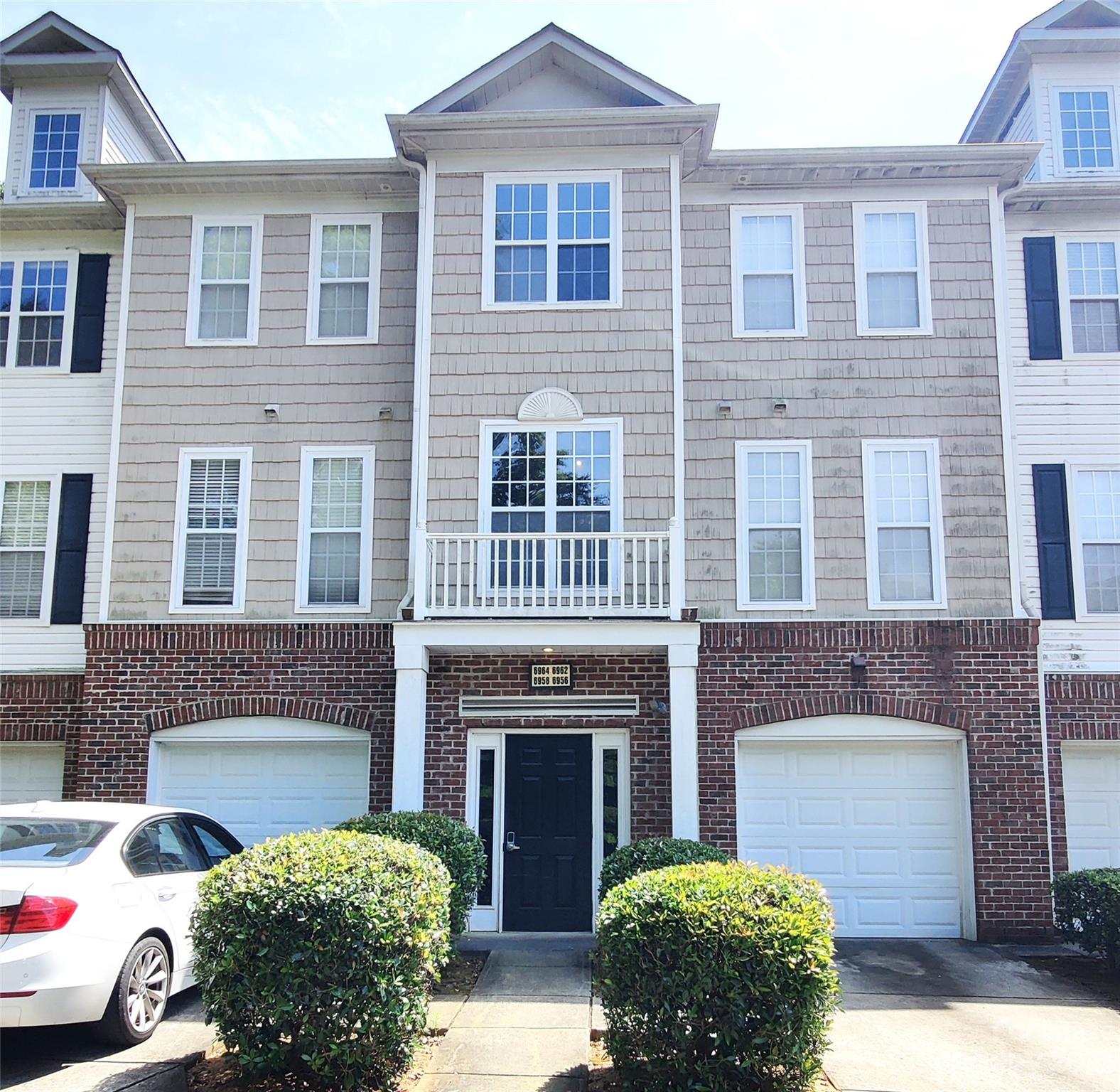 Property image 1 at 6856 Park Place Drive, Charlotte, NC 28262