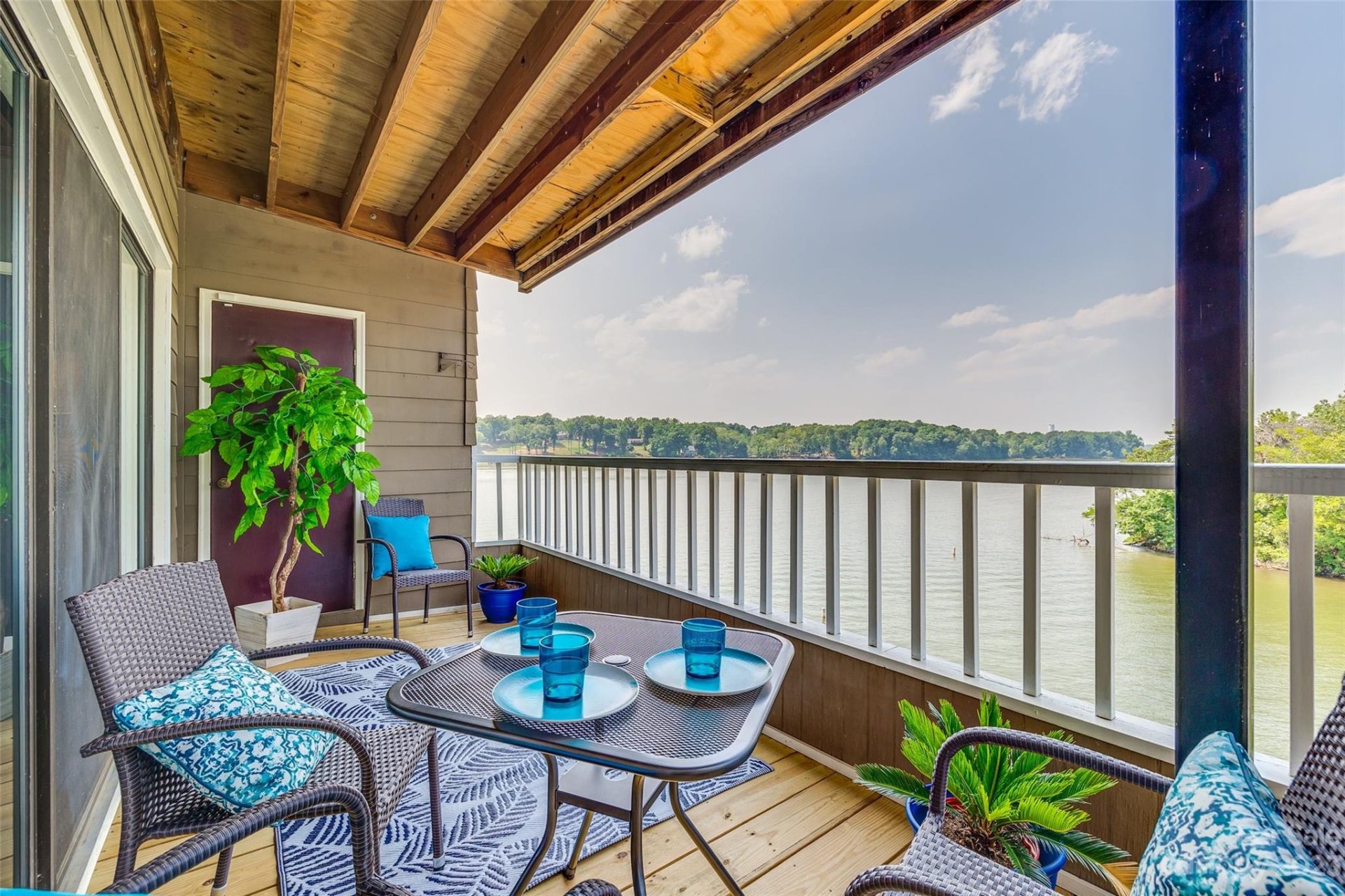 Property image 1 at 9808 Emerald Point Drive, Charlotte, NC 28278