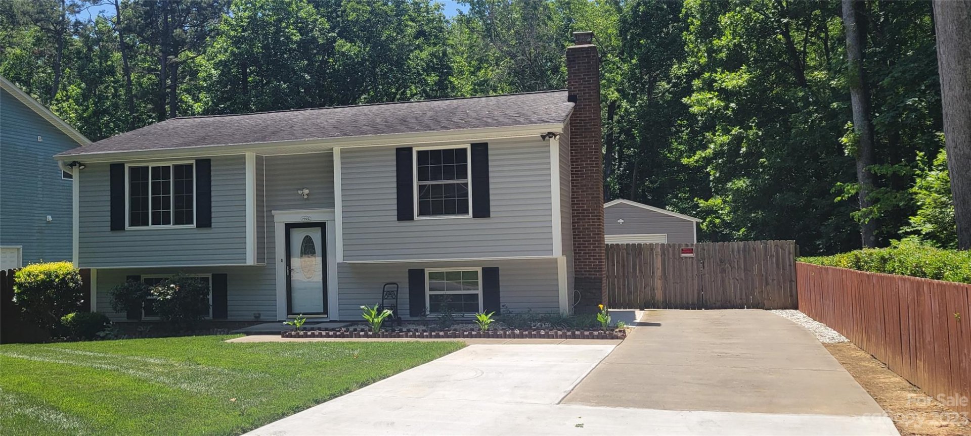 Property image 1 at 7902 Ivy Hollow Drive, Charlotte, NC 28227