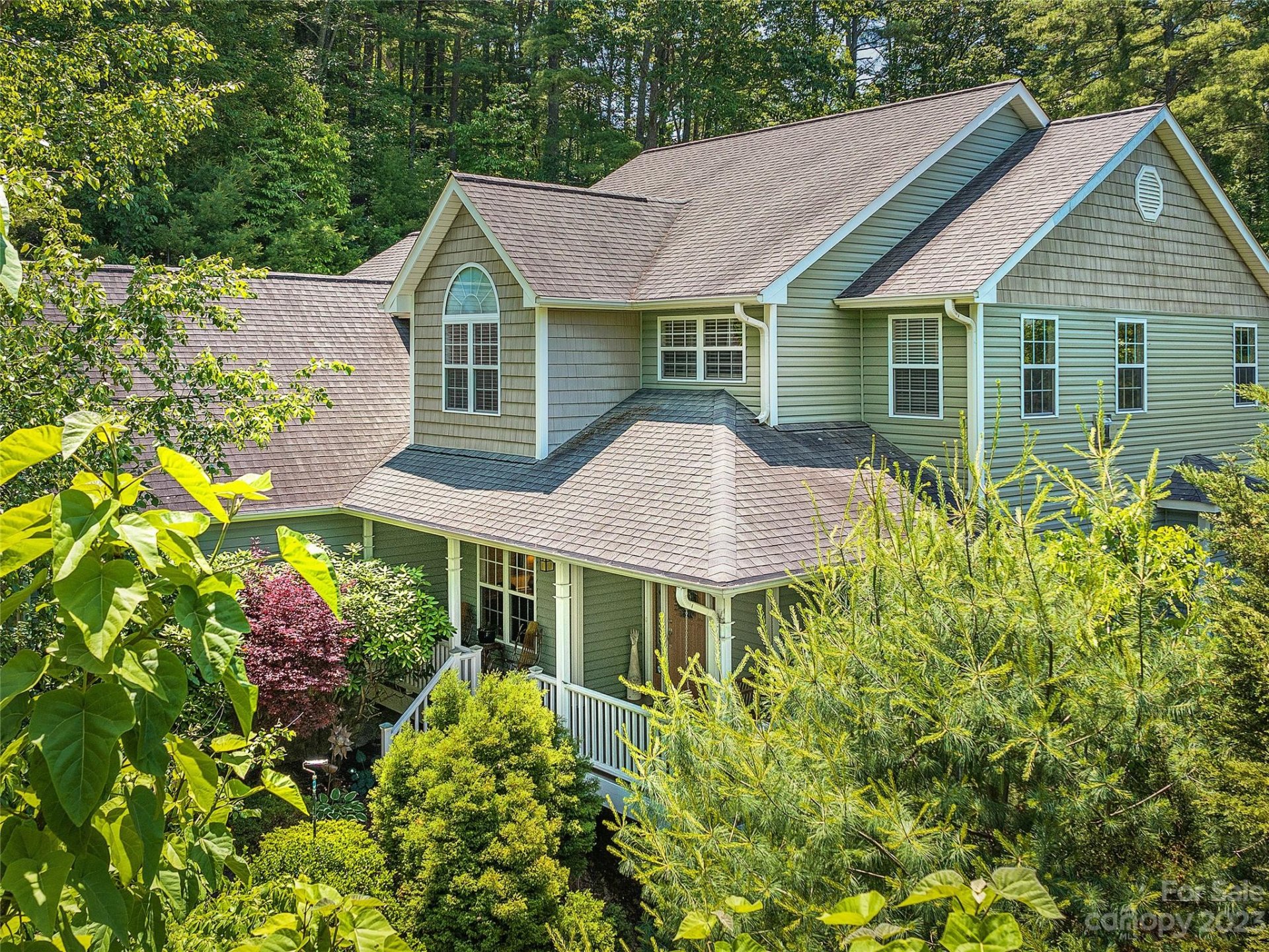 Property image 1 at 118 Sunny Ridge Drive, Asheville, NC 28804