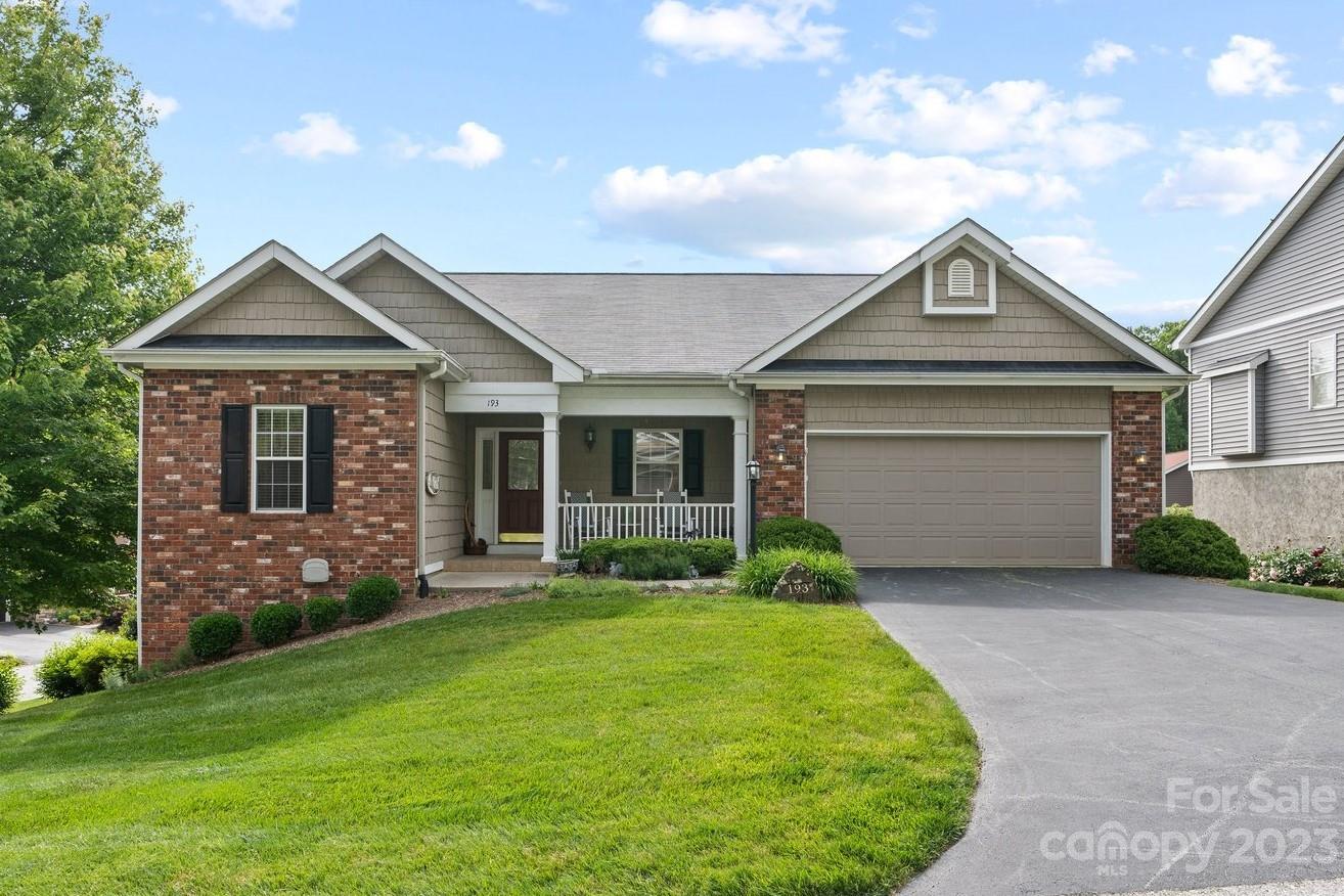 Property image 1 at 193 Shaws Creek Farm Road, Hendersonville, NC 28739