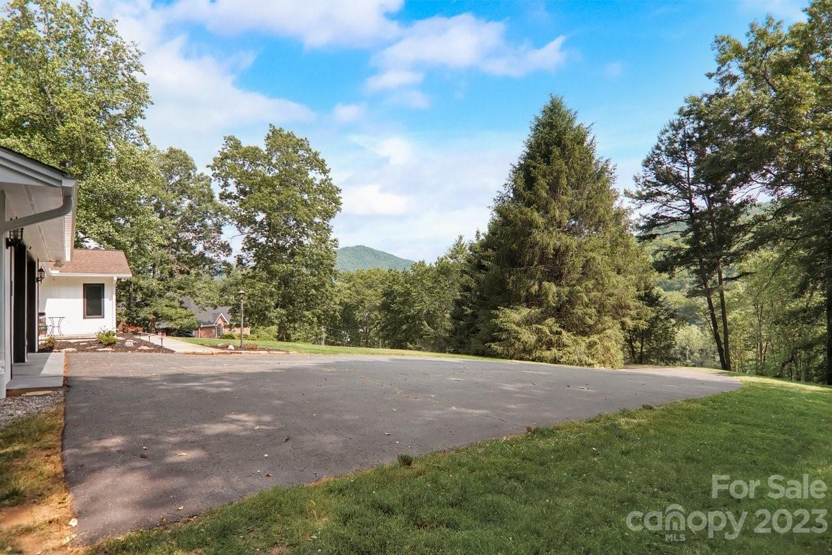Property image 2 at 139 Sunshine Acres None, Sylva, NC 28779