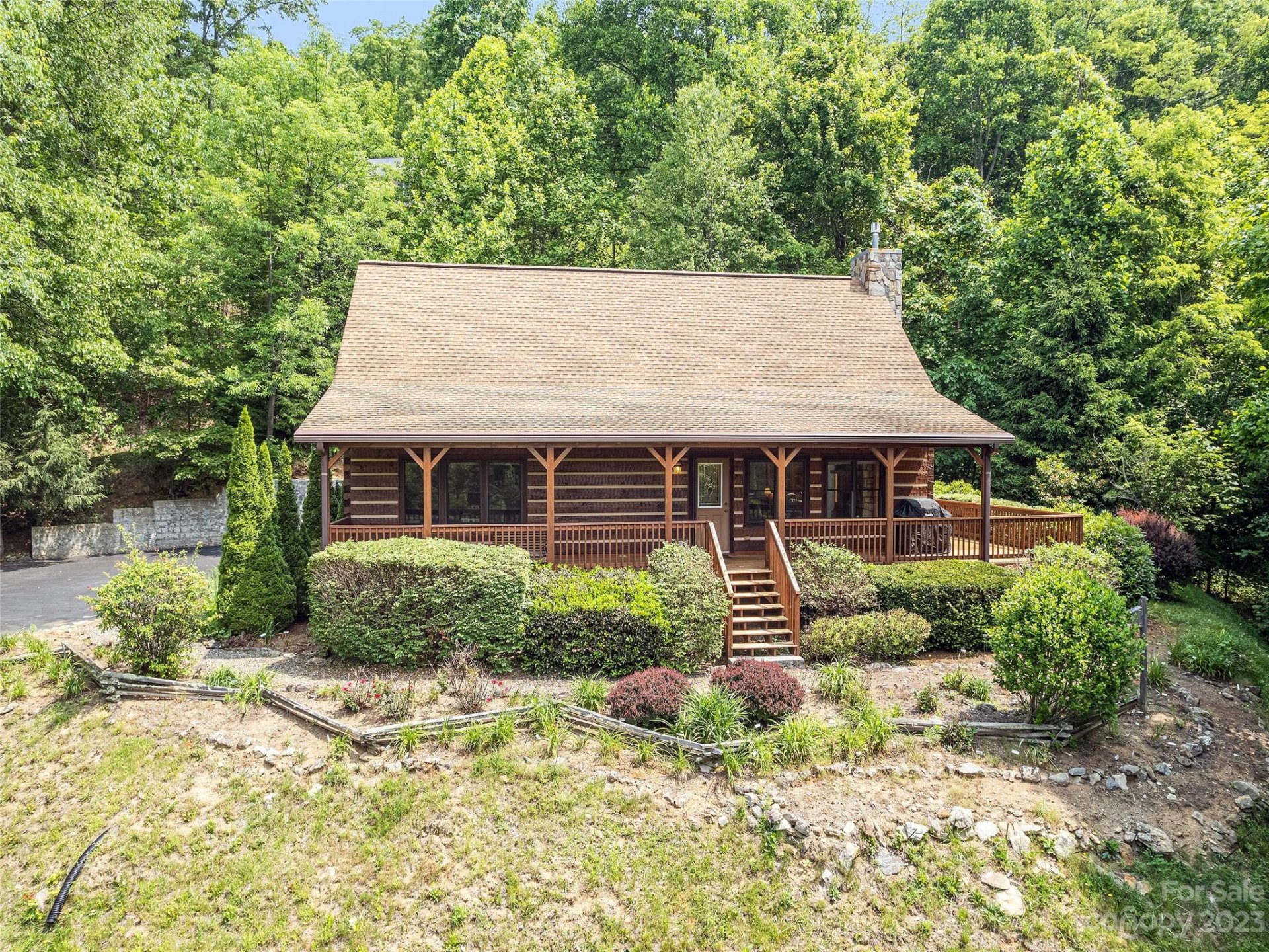 Property image 1 at 1000 Presidential Drive, Waynesville, NC 28786