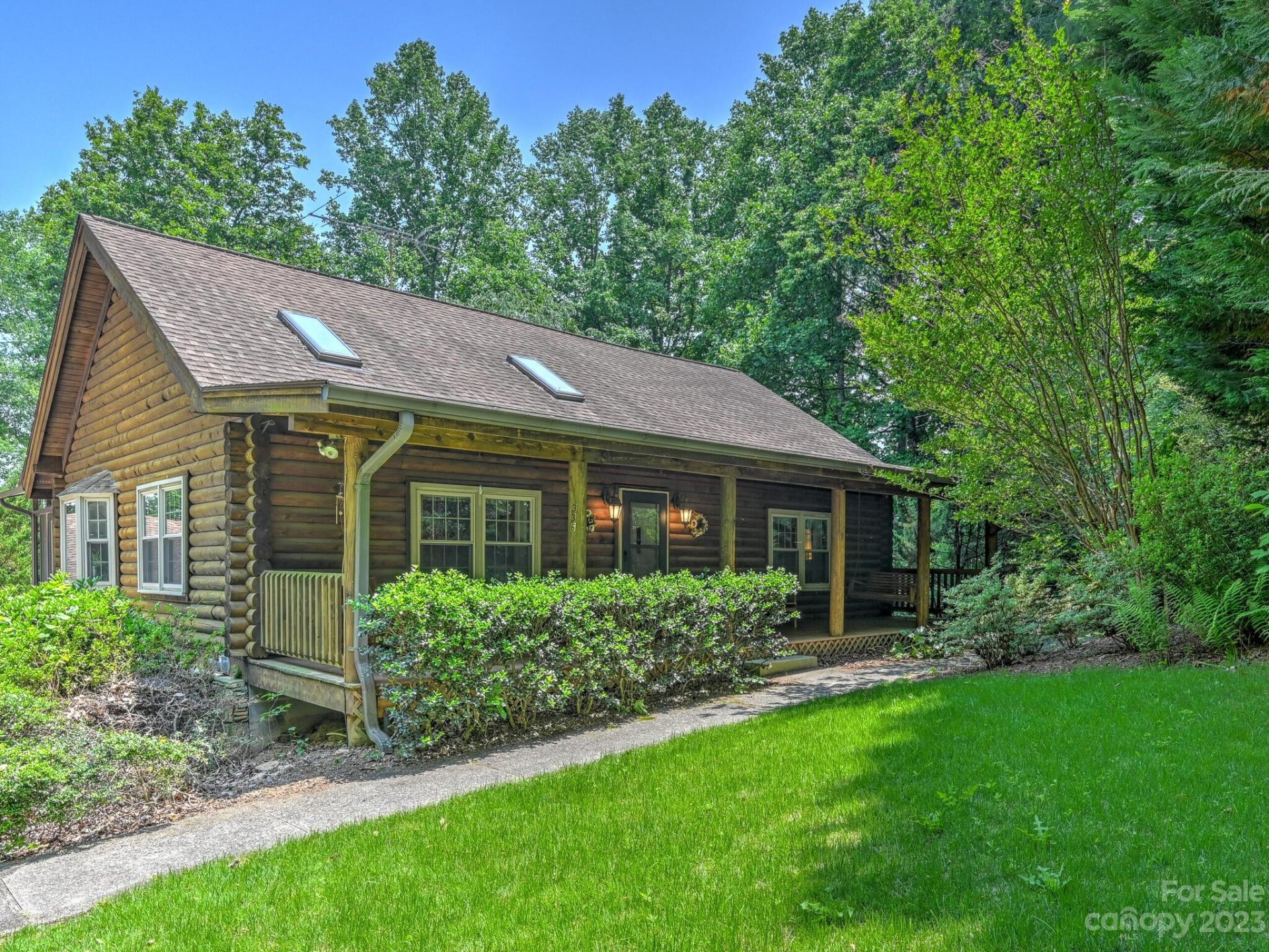 Property image 1 at 336 Winding Way Lane, Hendersonville, NC 28792