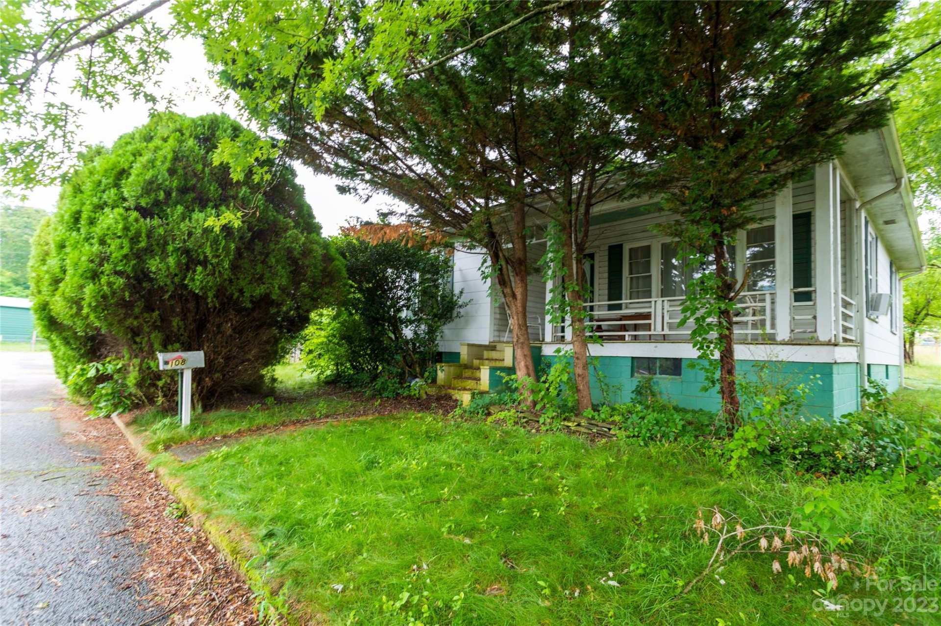 Property image 1 at 108 Young Street, Swannanoa, NC 28778