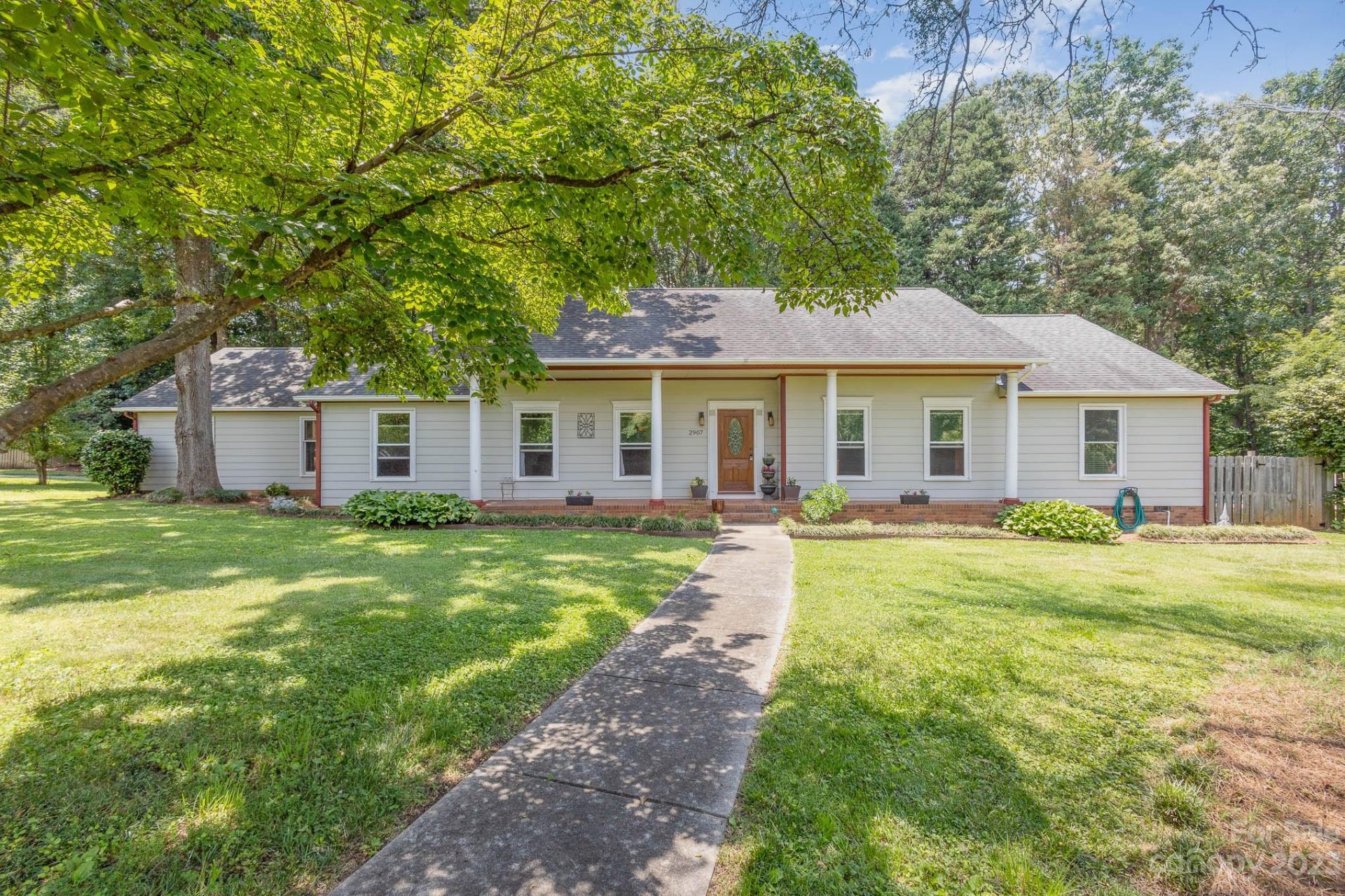 Property image 1 at 2907 Gateshead Court, Gastonia, NC 28054