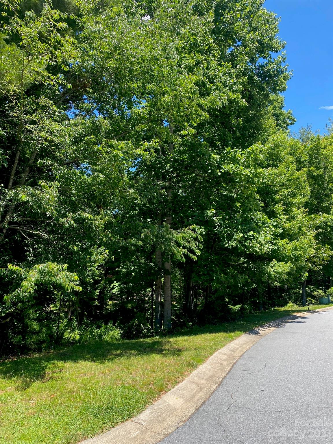 Property image 1 at 1504 Brentwood Place, Morganton, NC 28655