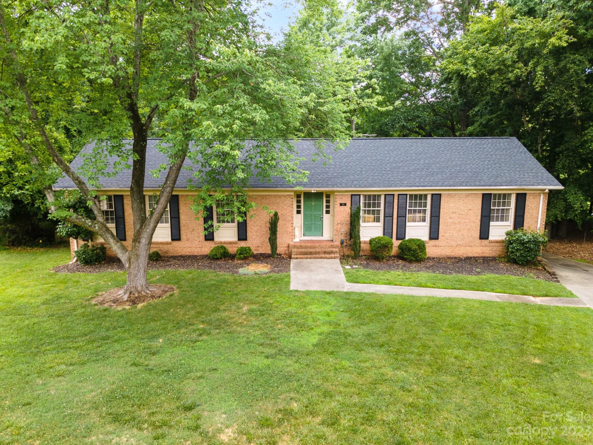 Property image 1 at 100 Chadmore Drive, Charlotte, NC 28270