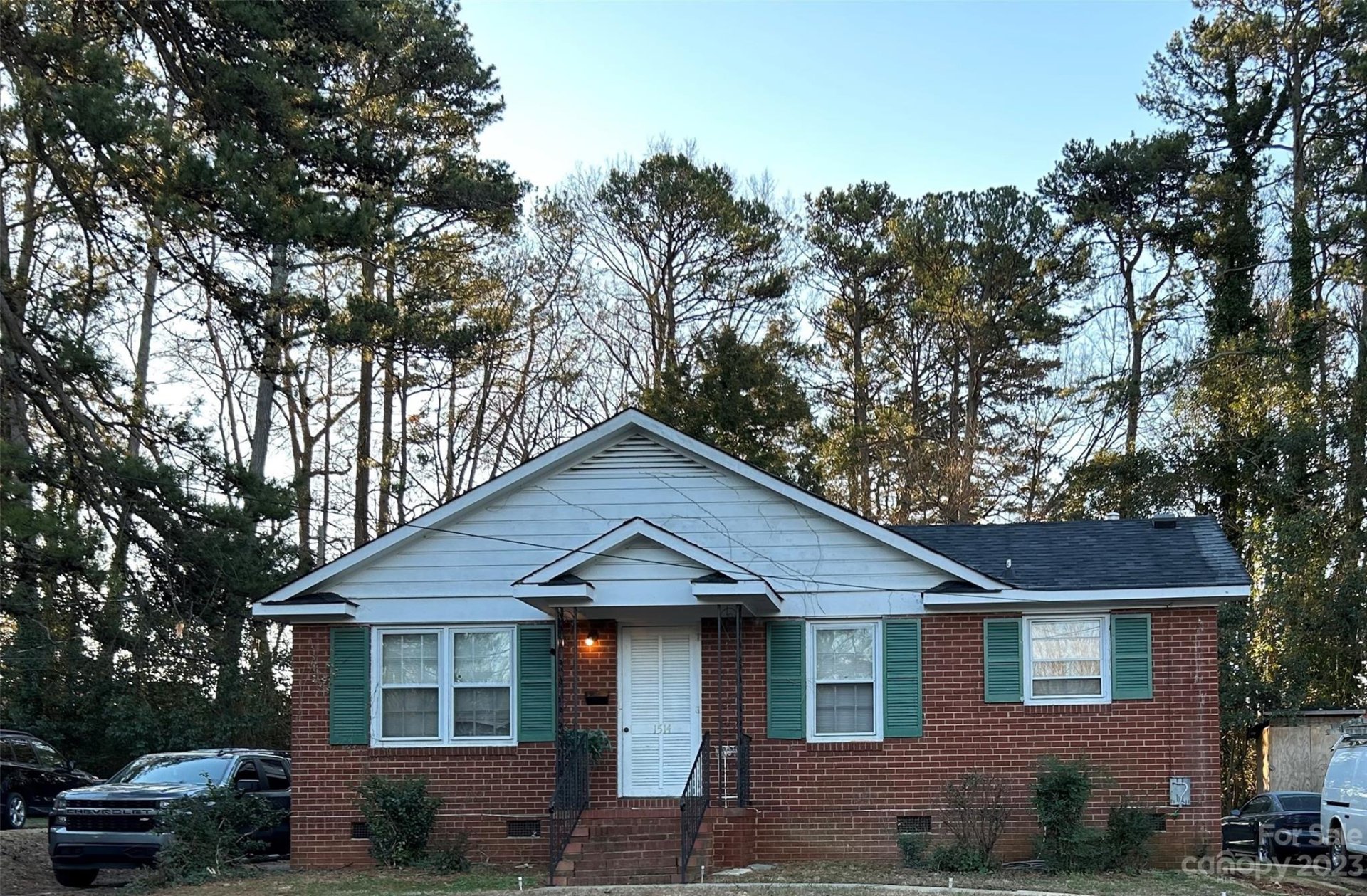 Property image 1 at 1514 Woodhill Lane, Charlotte, NC 28205