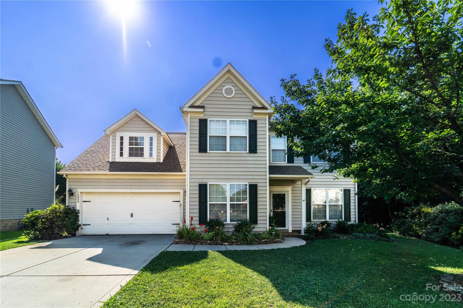 Property image 1 at 5833 Falls Ridge Lane, Charlotte, NC 28269