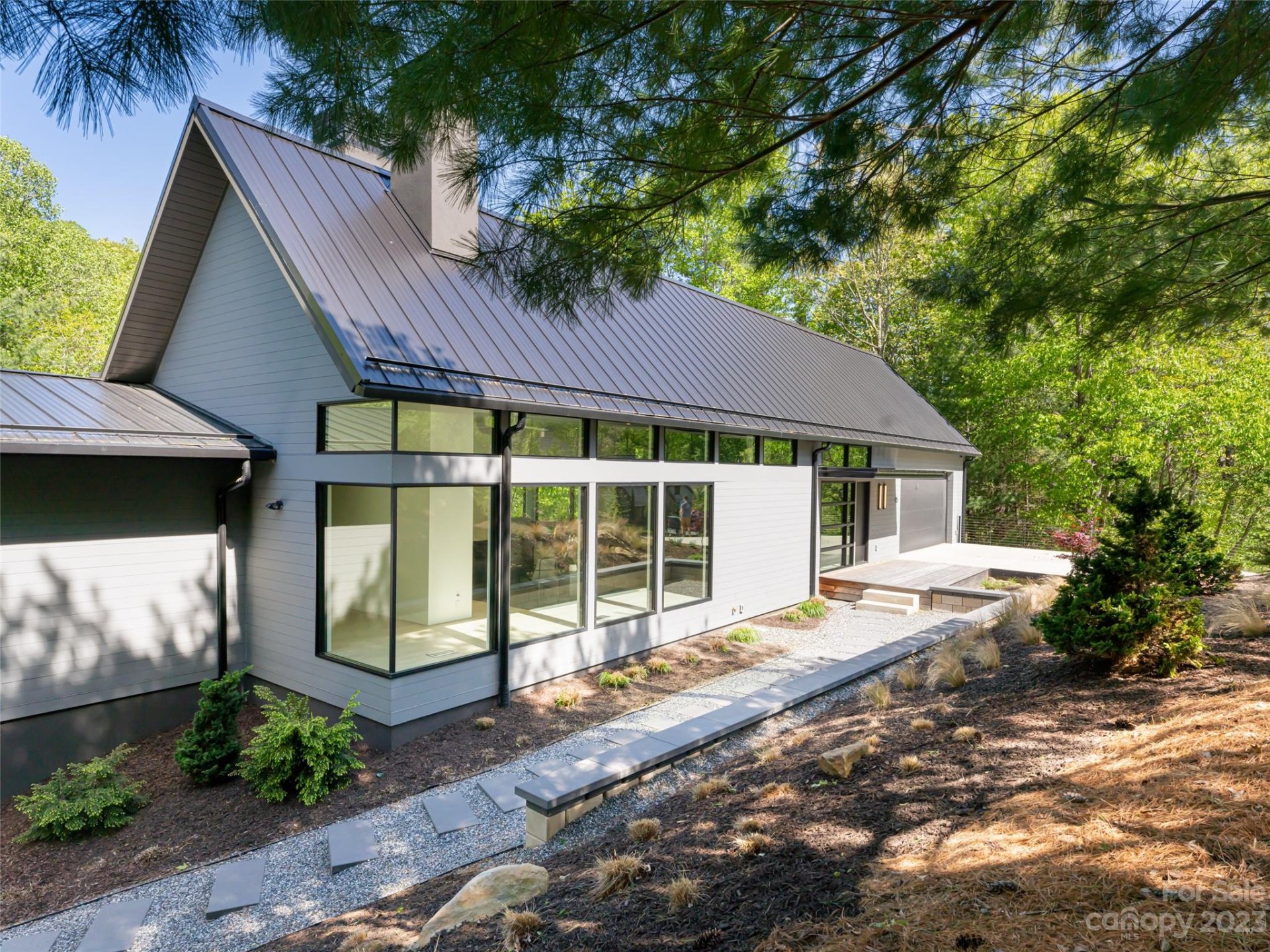 Property image 1 at 6 Waterside Drive, Asheville, NC 28804