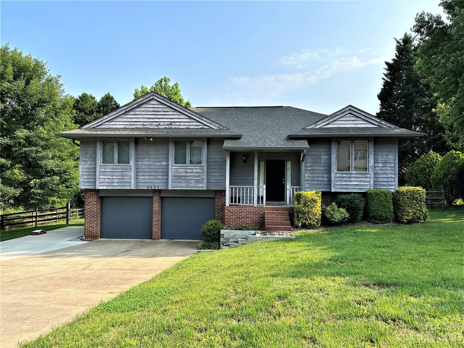 Property image 1 at 2439 36th Avenue, Hickory, NC 28601