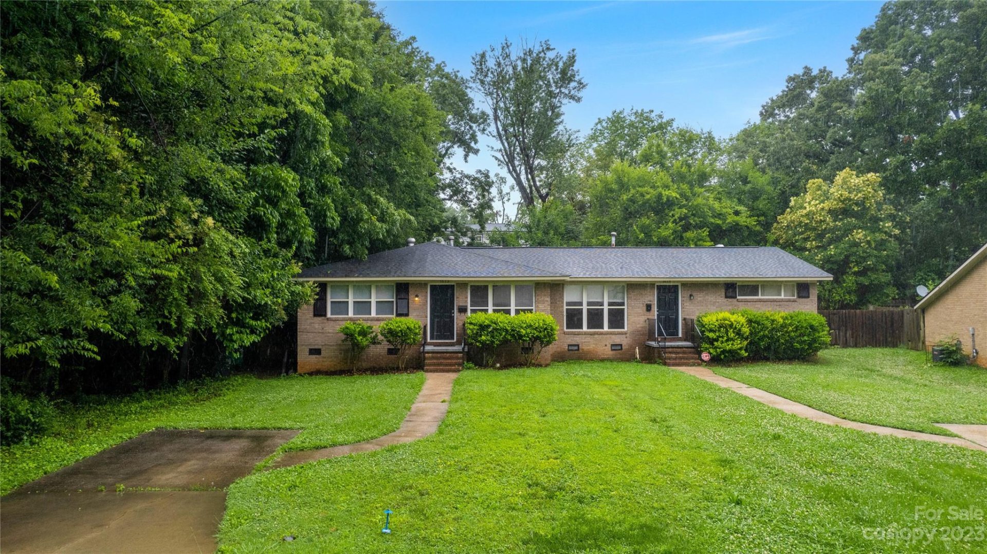 Property image 1 at 1613 Herrin Avenue, Charlotte, NC 28205