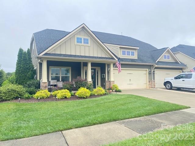 Property image 1 at 135 Martingale Avenue, Mooresville, NC 28115