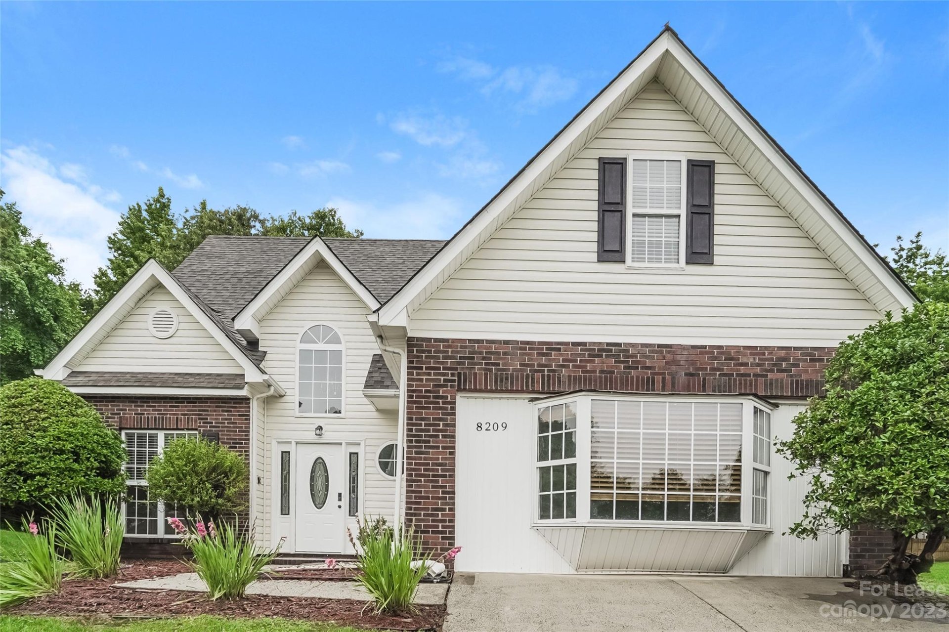 Property image 1 at 8209 Vermilion Drive, Charlotte, NC 28215