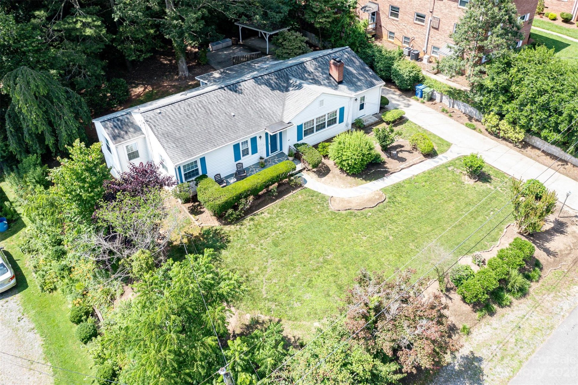 Property image 1 at 3 Forestdale Drive, Asheville, NC 28803