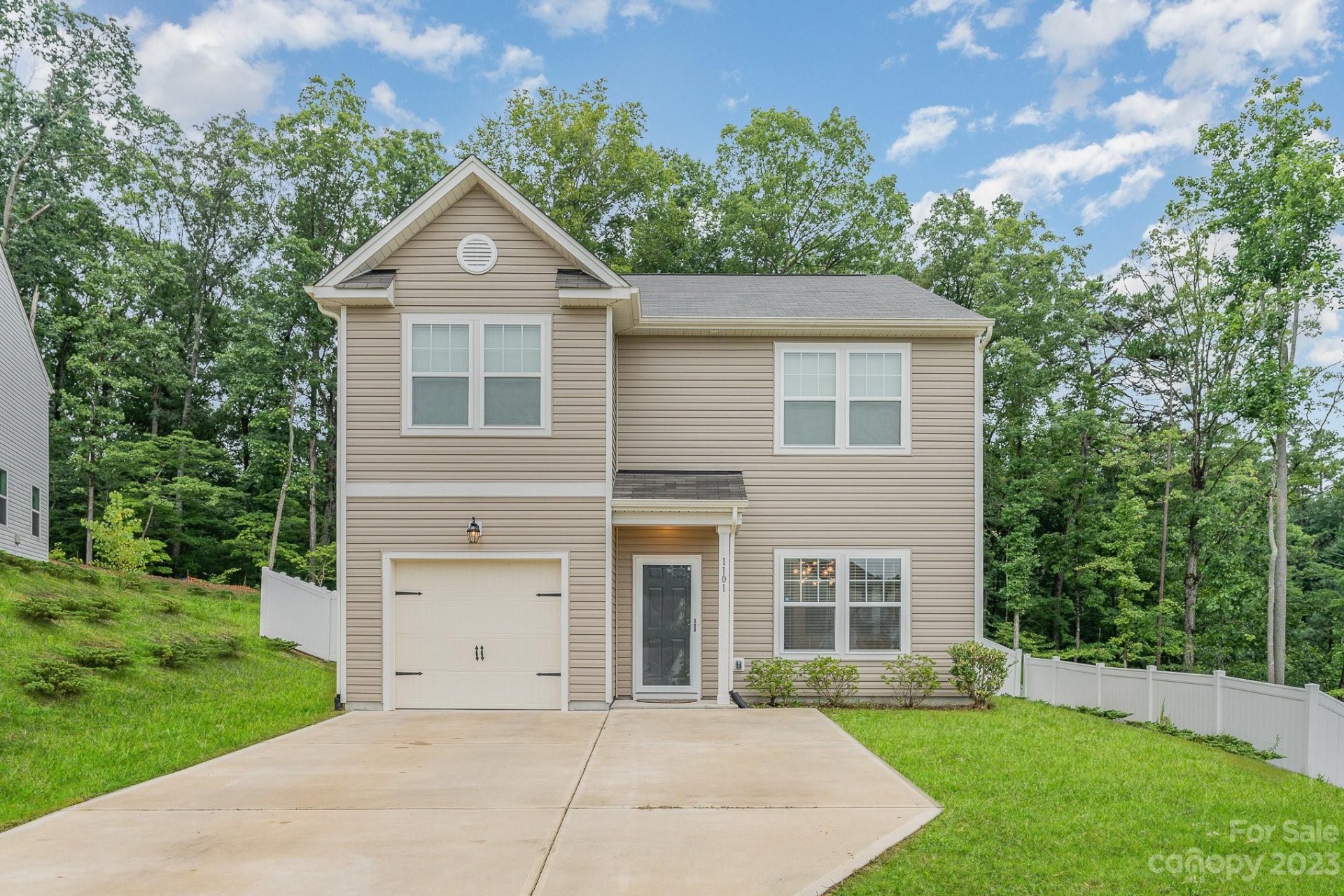 1101 Dewhurst Circle