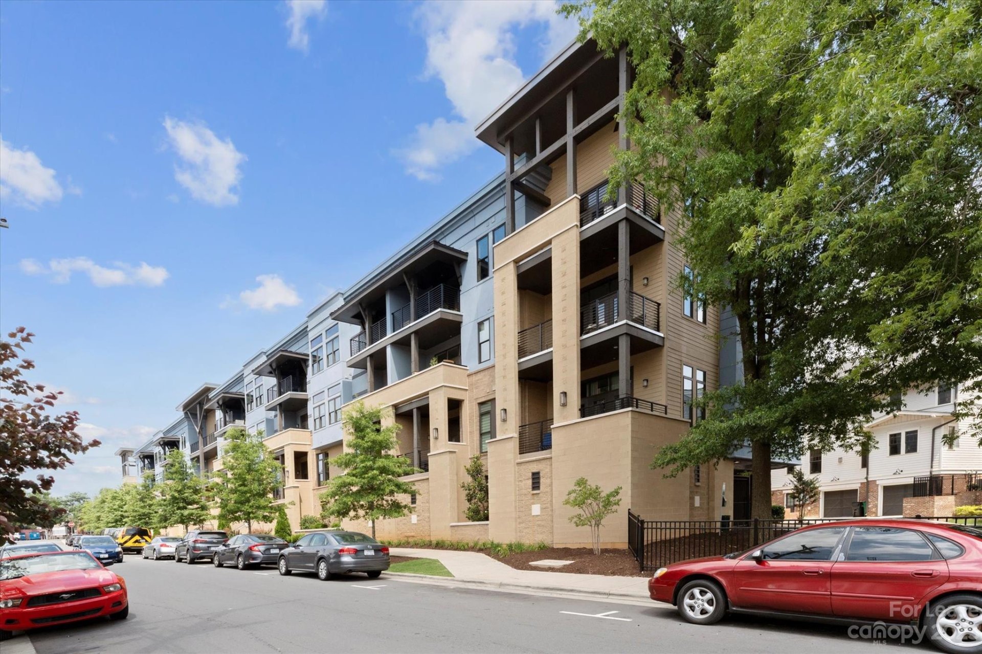 Property image 1 at 2401 Euclid Avenue, Charlotte, NC 28203