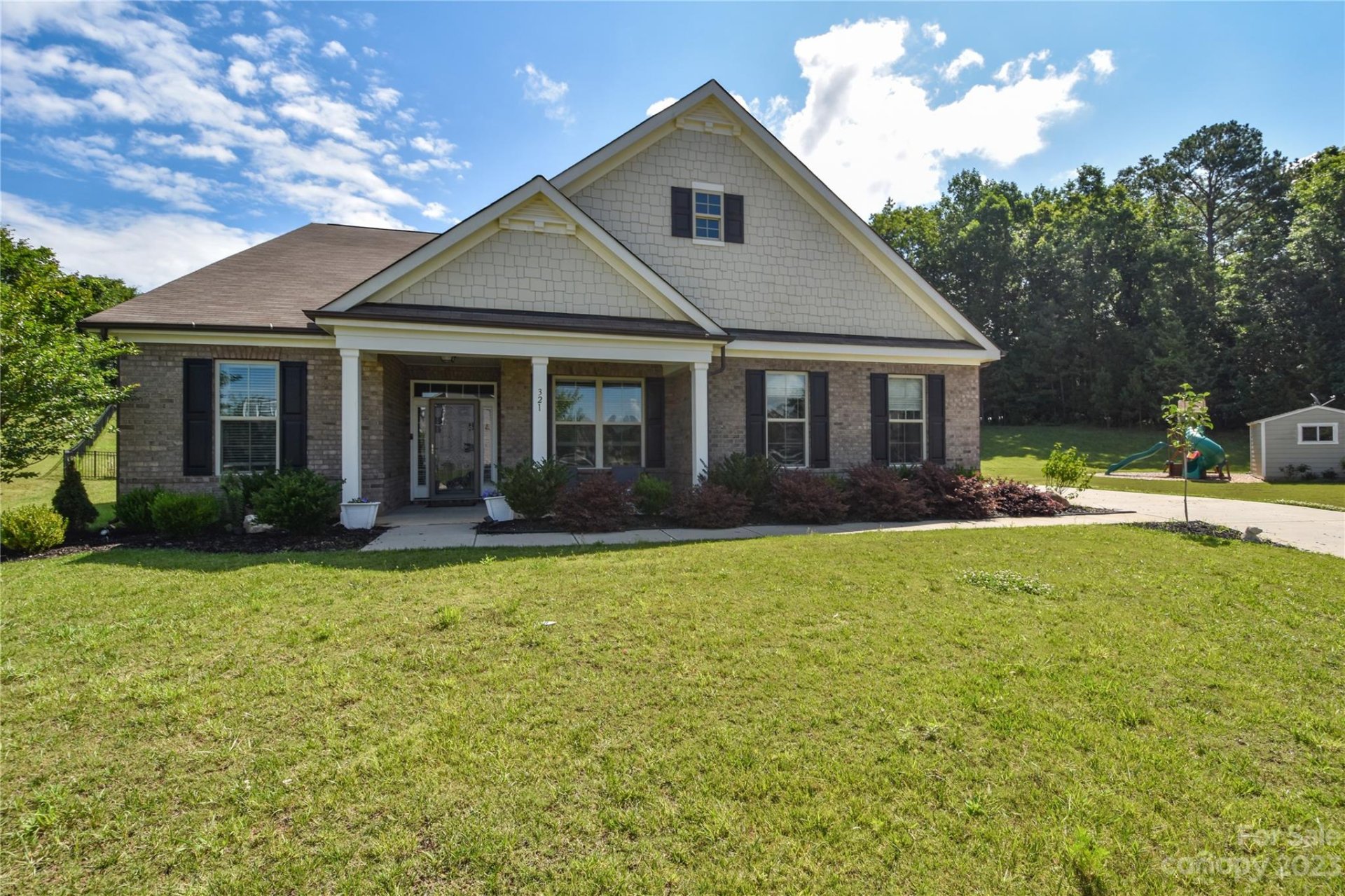 Property image 1 at 321 Pleasant View Lane, Concord, NC 28025