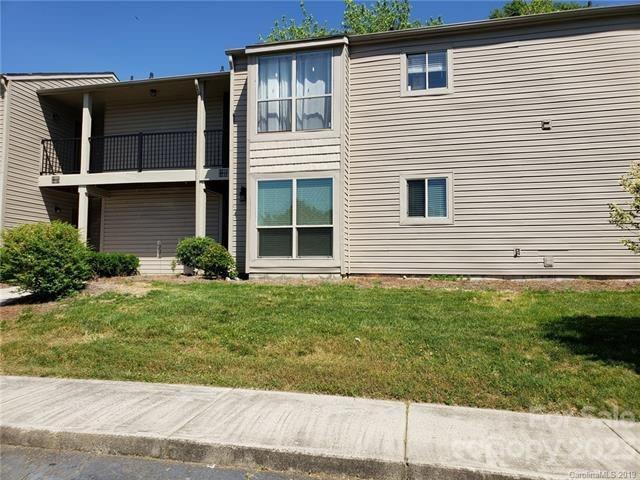 Property image 1 at 11018 Cedar View Road, Charlotte, NC 28226