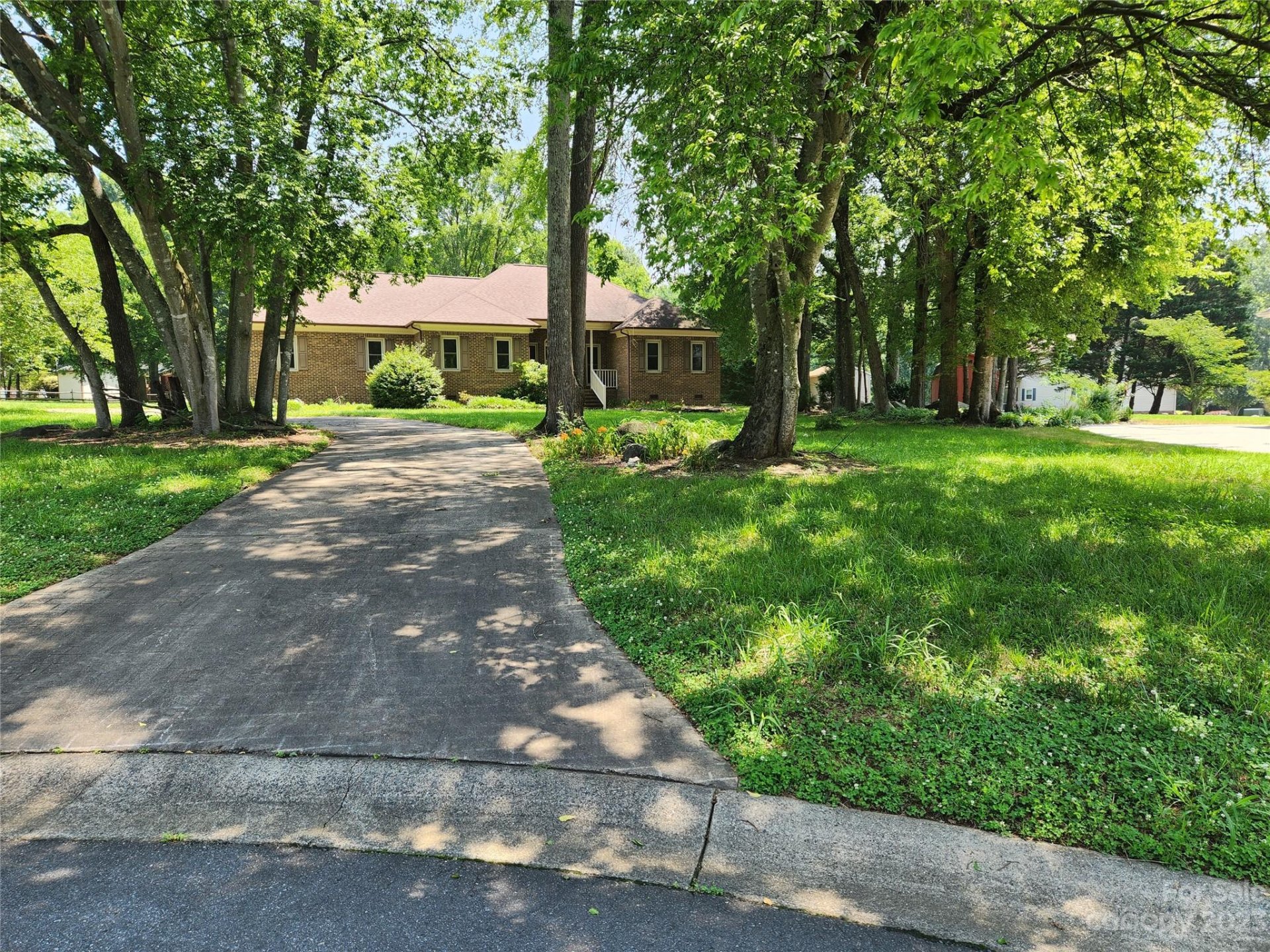 Property image 1 at 4299 Glen Eagles Lane, Concord, NC 28027