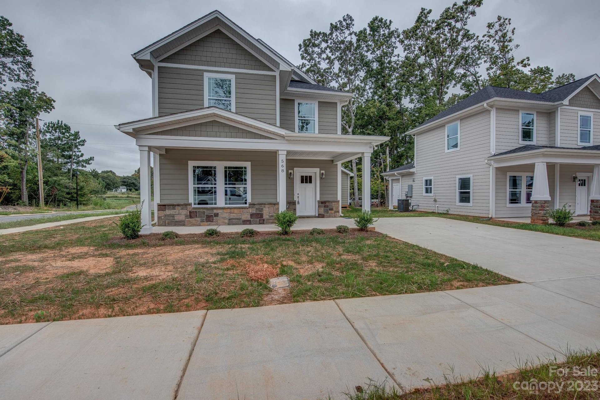 Property image 1 at 568 Geneva Circle, Gastonia, NC 28056