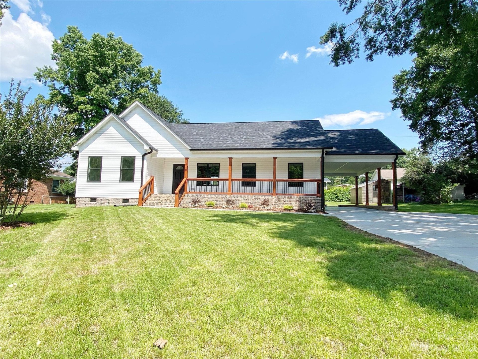 Property image 1 at 210 Rock Creek Drive, Lincolnton, NC 28092