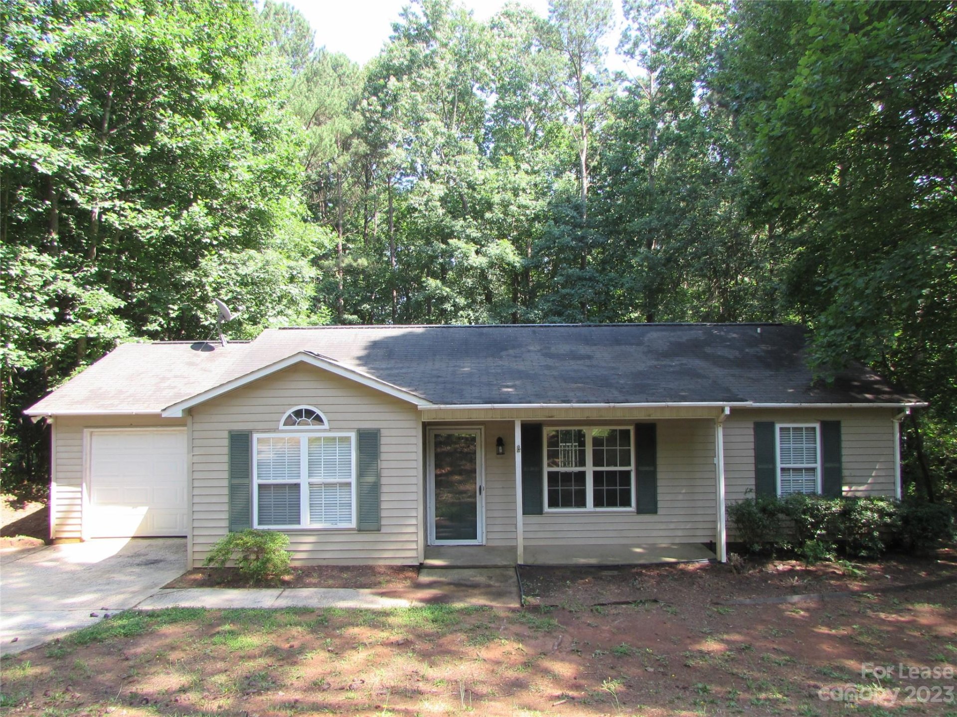 Property image 1 at 112 Milbros Lane, Mooresville, NC 28117