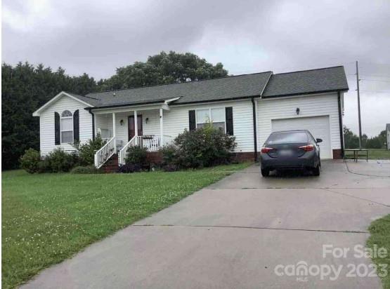 Property image 1 at 3920 Whitetail Lane, Vale, NC 28168