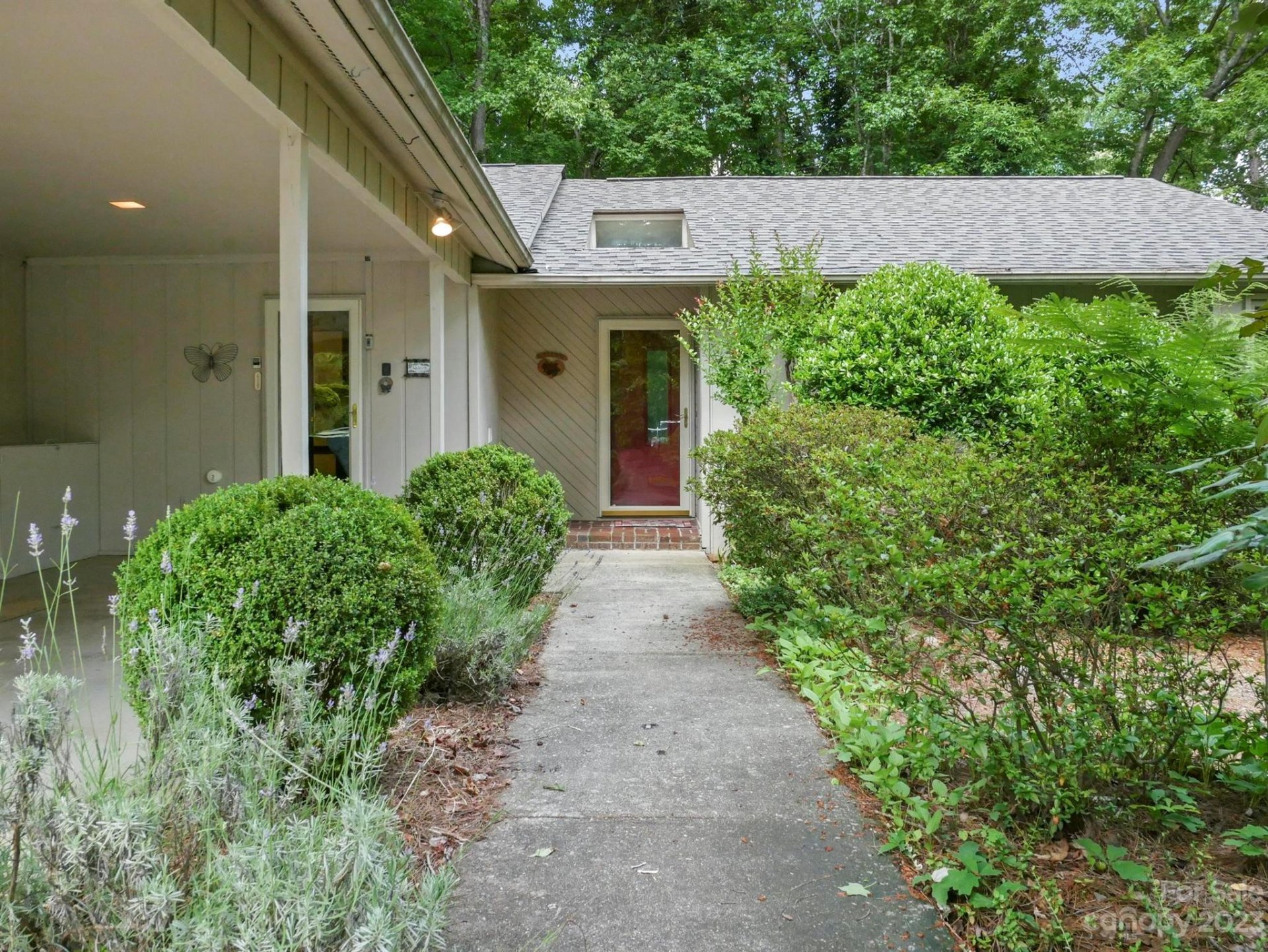 154 Fairlane Road