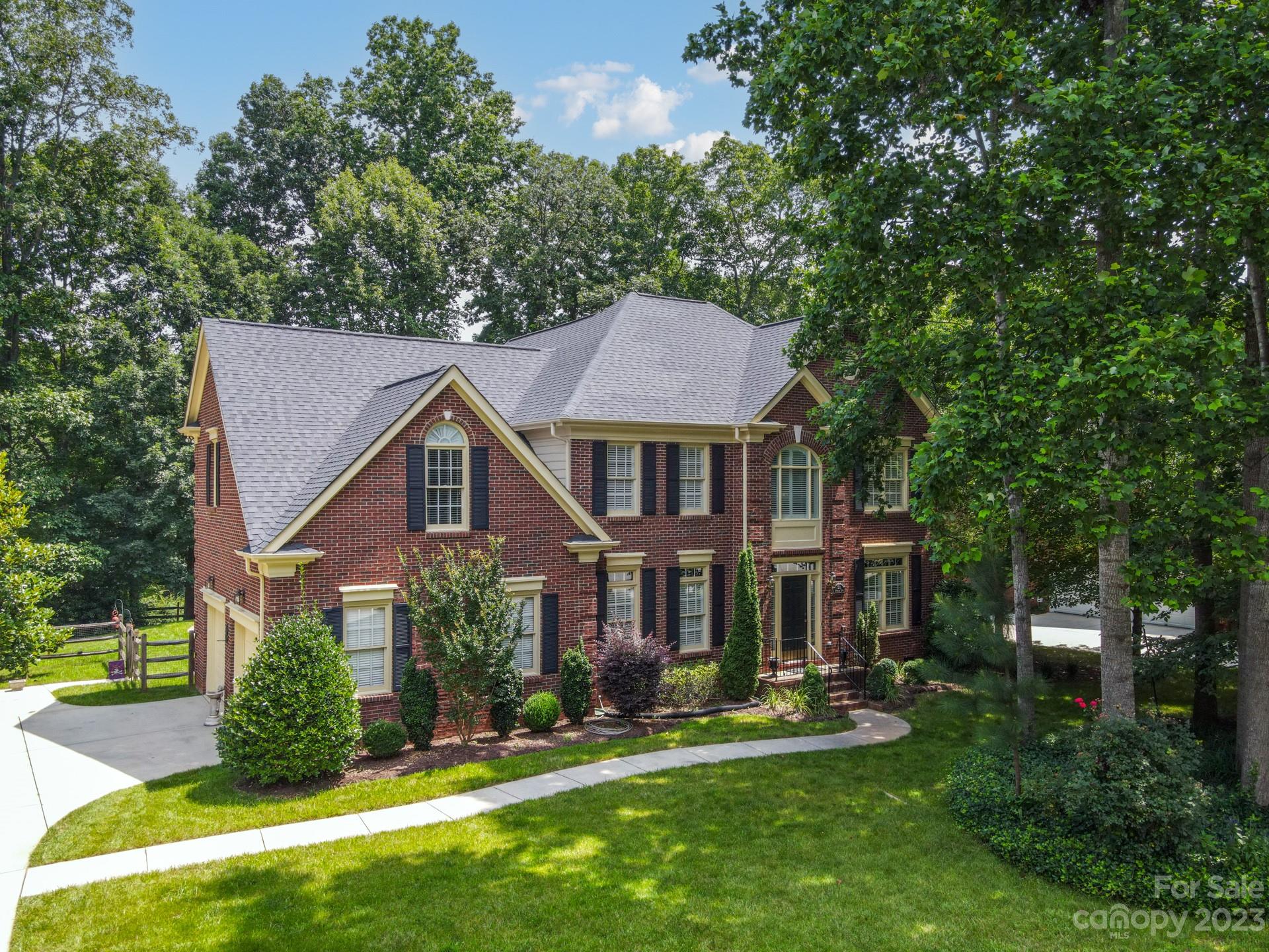 Property image 1 at 120 Lockerbie Lane, Mooresville, NC 28115