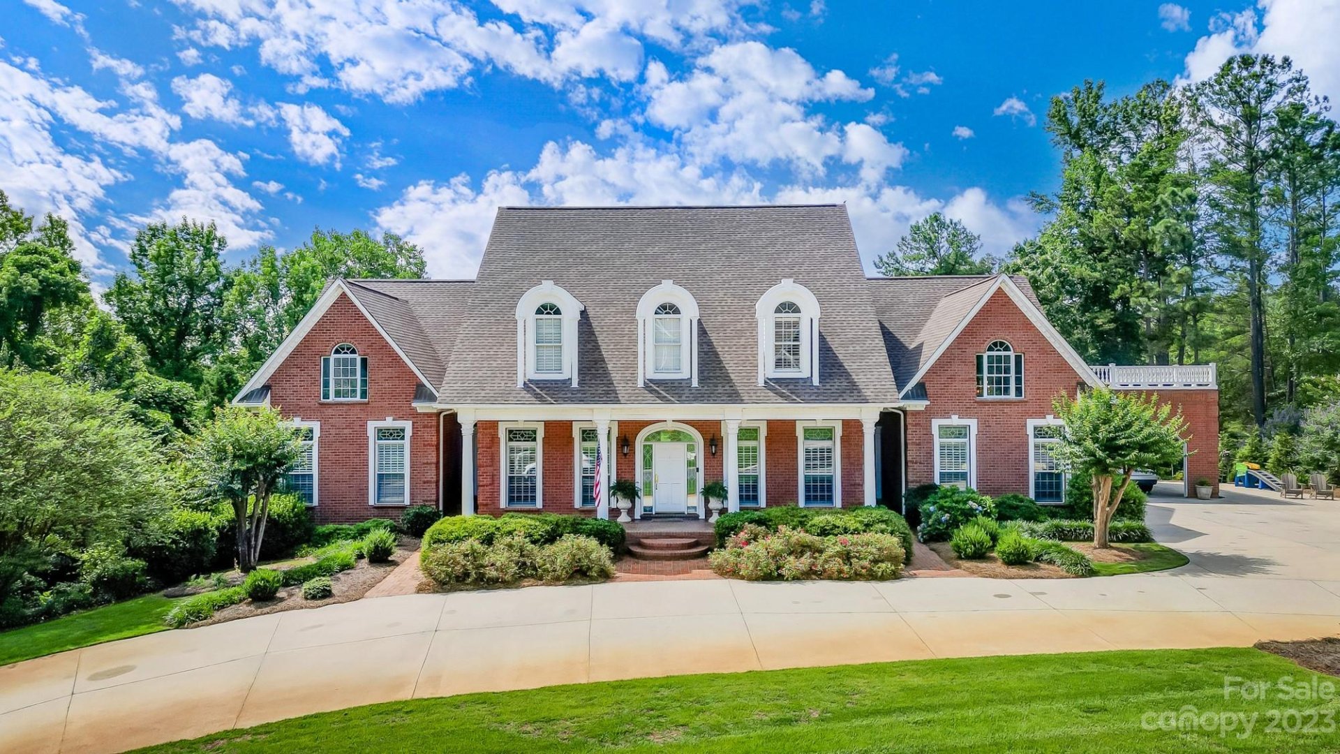 Property image 1 at 907 Maple Hill Lane, Rock Hill, SC 29732