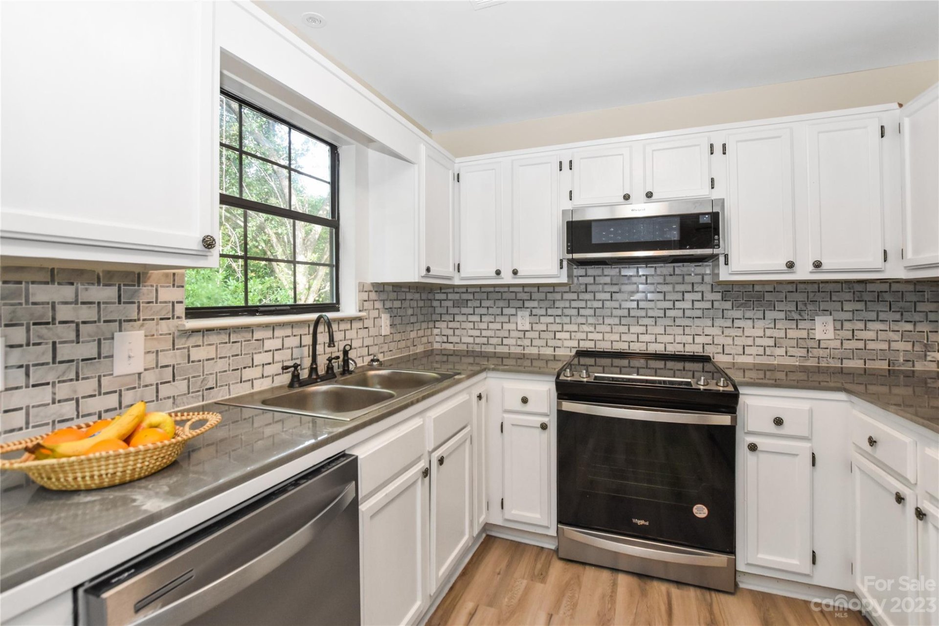 Property image 1 at 2901 Overlook Trail, Charlotte, NC 28212