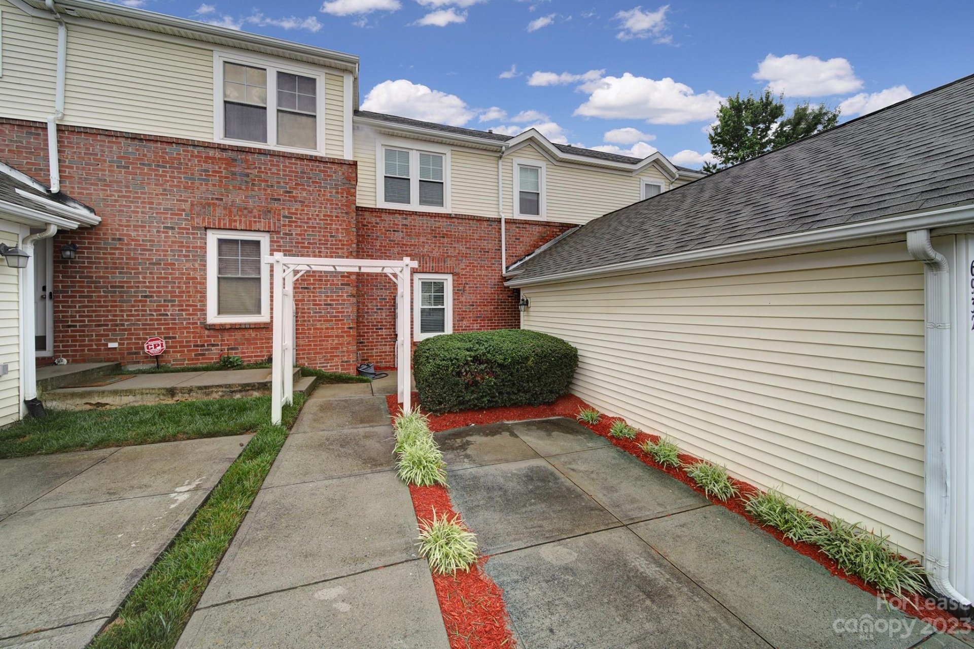 Property image 1 at 6932 Misty Pine Lane, Charlotte, NC 28217