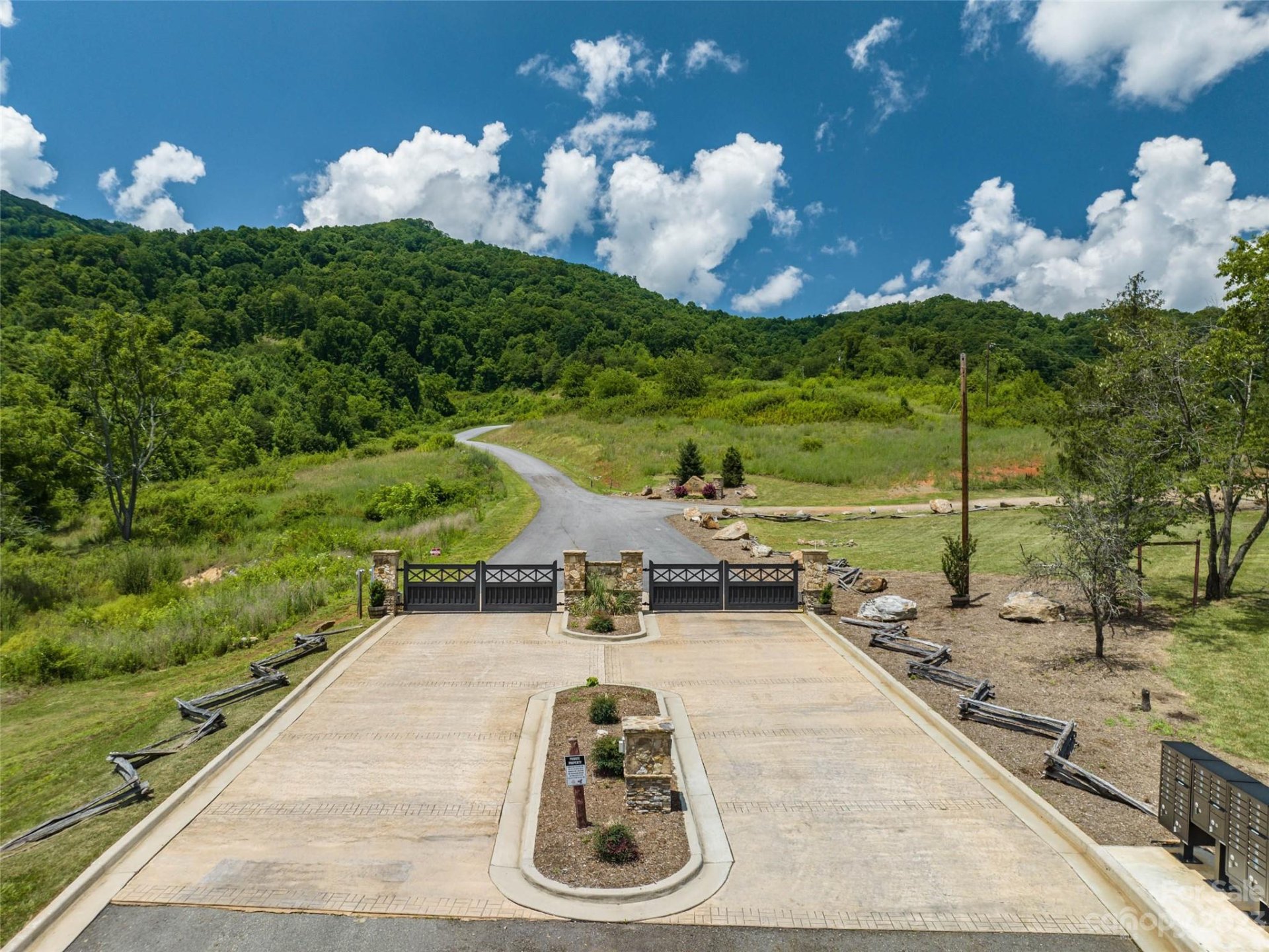 Property image 2 at 99999 Summit View Drive, Candler, NC 28715