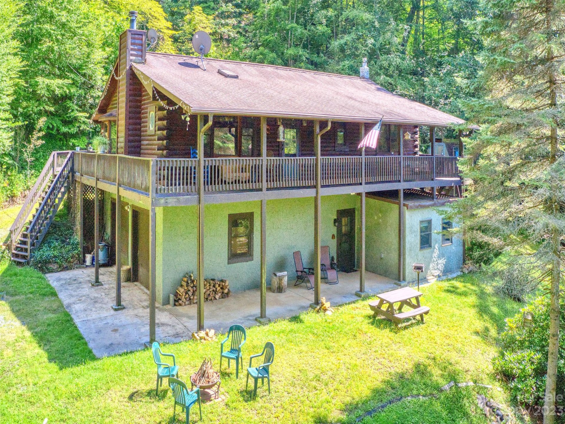 28 Honeybear Lane