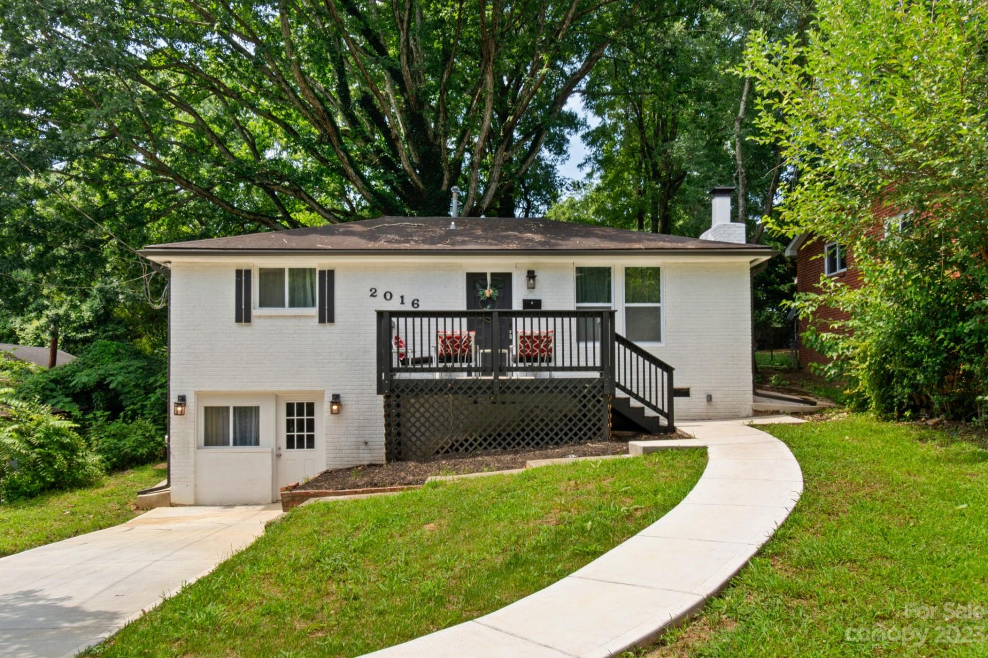 Property image 1 at 2016 Finchley Drive, Charlotte, NC 28215