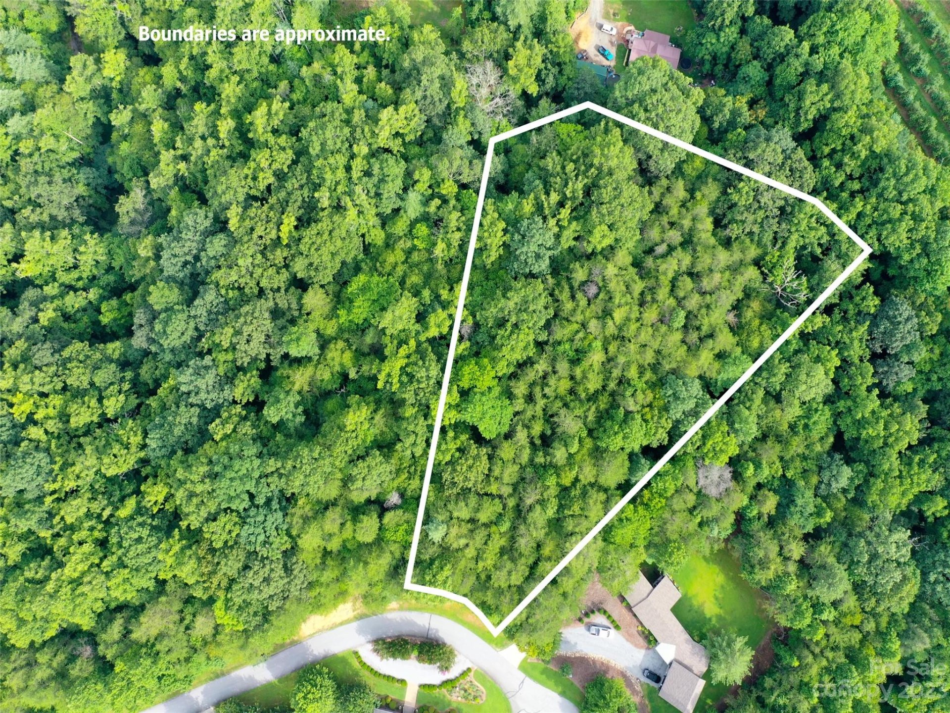 Property image 1 at 143 Sunny Morning Court, Hendersonville, NC 28792