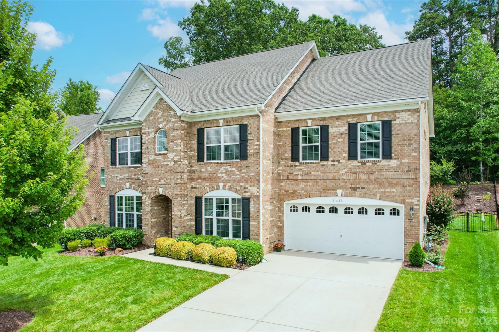 11418 Cedarvale Farm Parkway