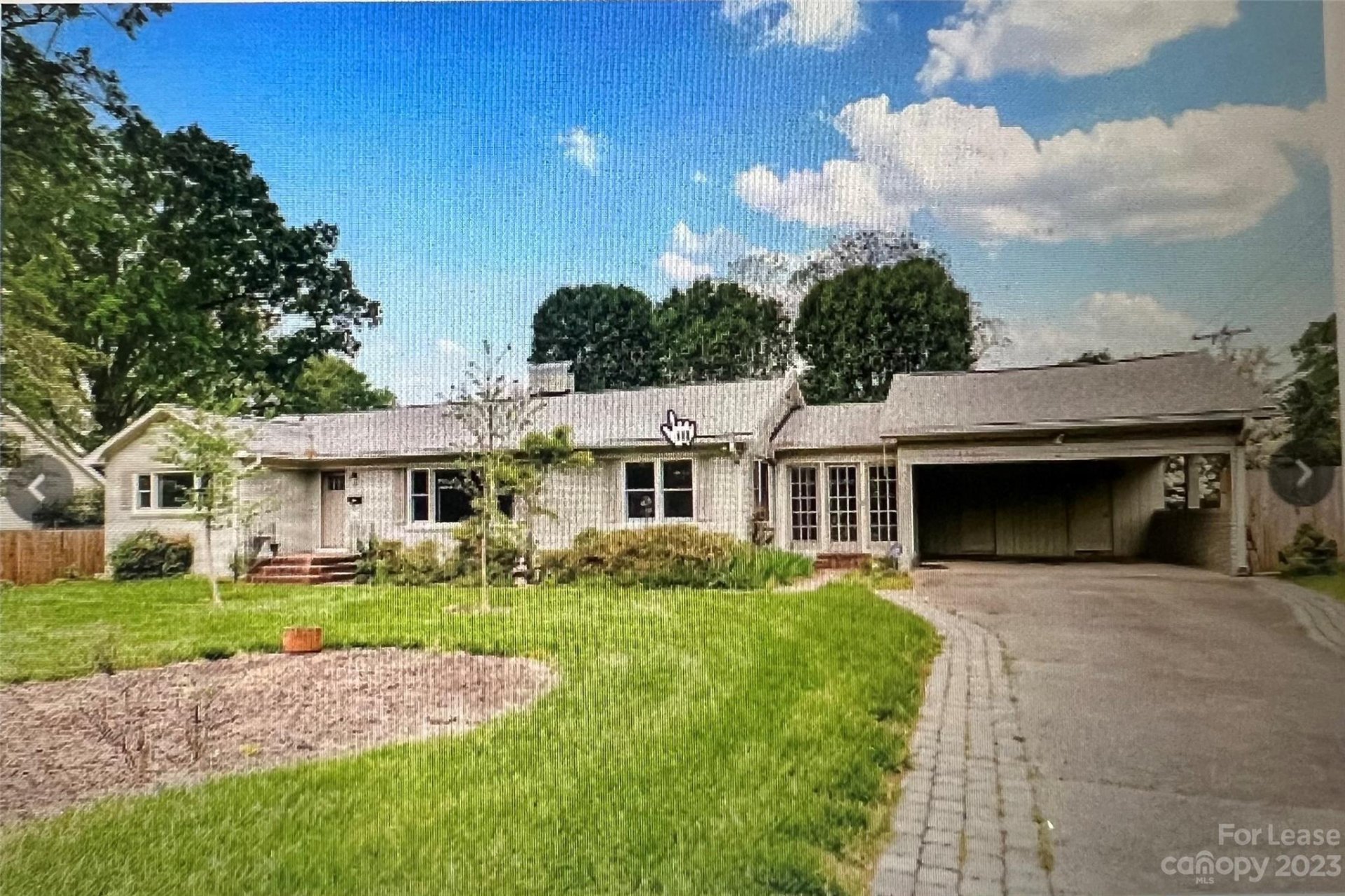 Property image 1 at 100 S Canterbury Road, Charlotte, NC 28211