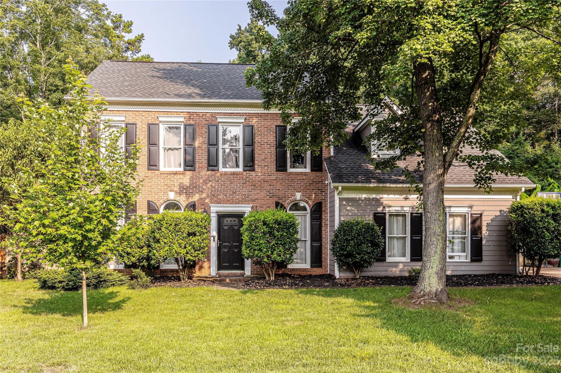 Property image 1 at 2715 Heathershire Lane, Matthews, NC 28105