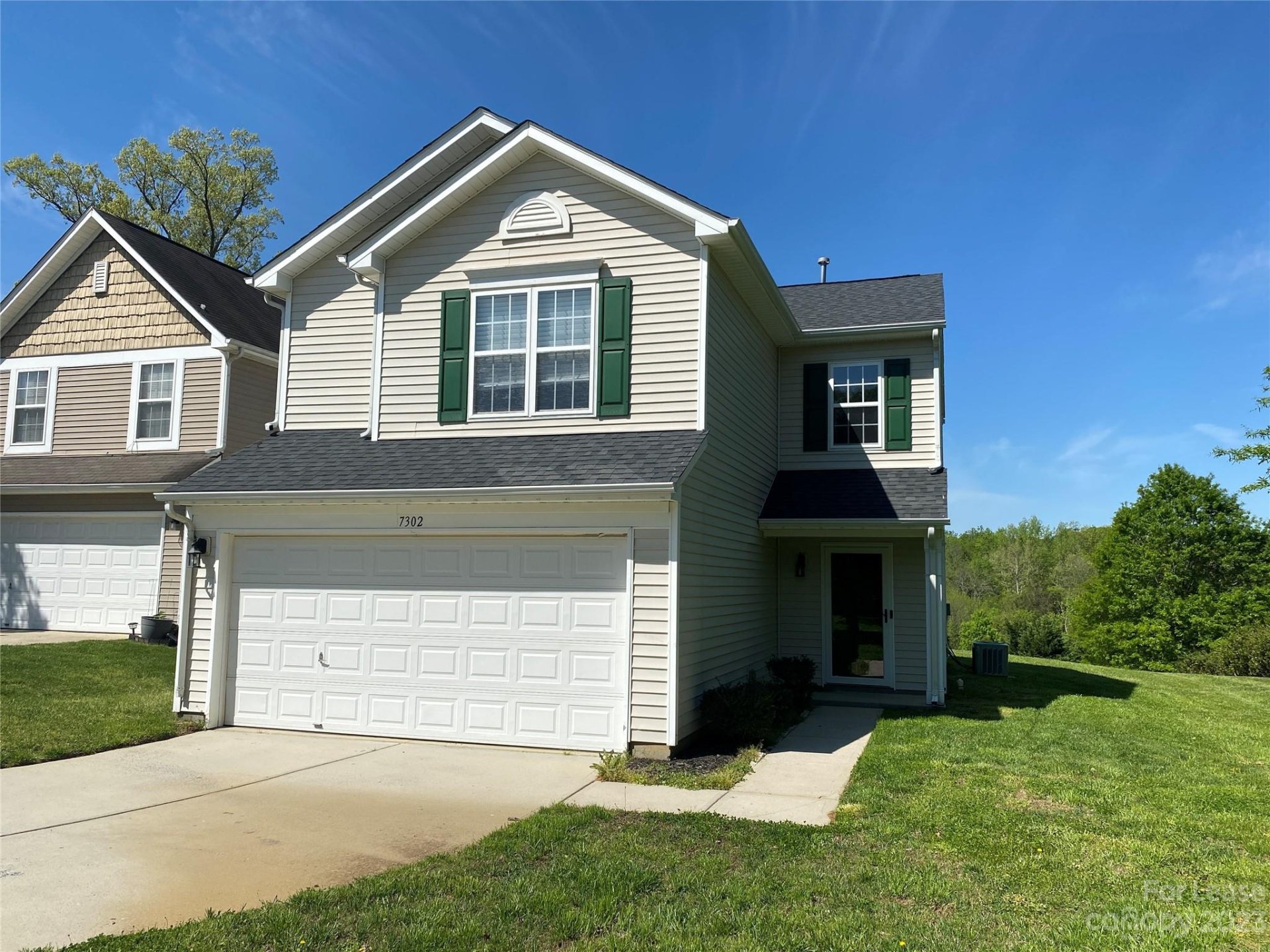 Property image 1 at 7302 Woodbourne Lane, Charlotte, NC 28273