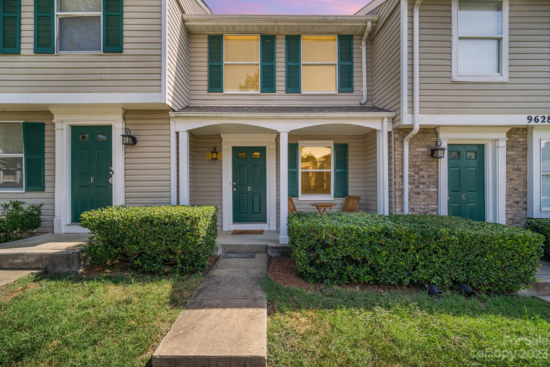 Property image 1 at 9628 Vinca Circle, Charlotte, NC 28213