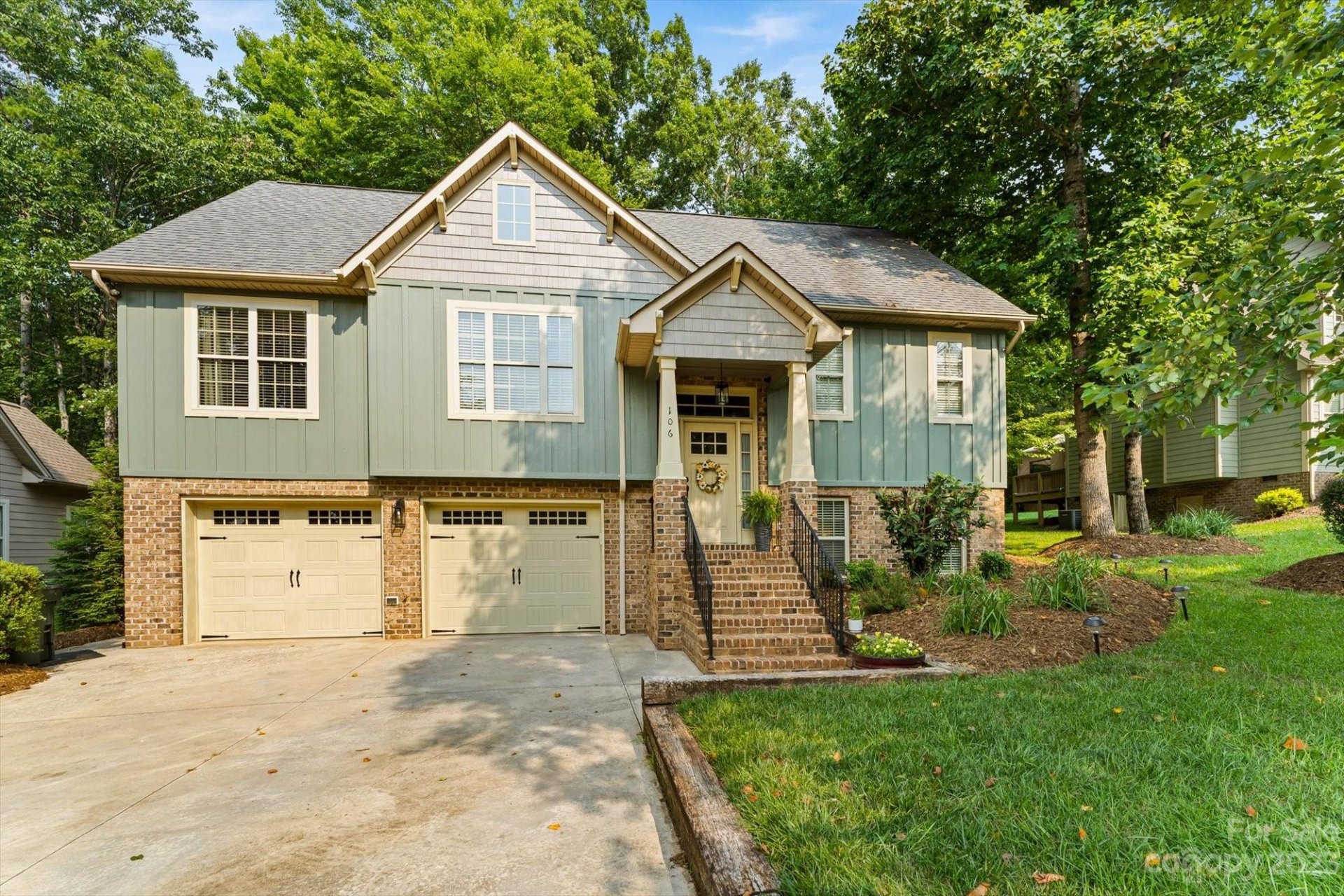 Property image 2 at 106 Maplewood Court, Hudson, NC 28638