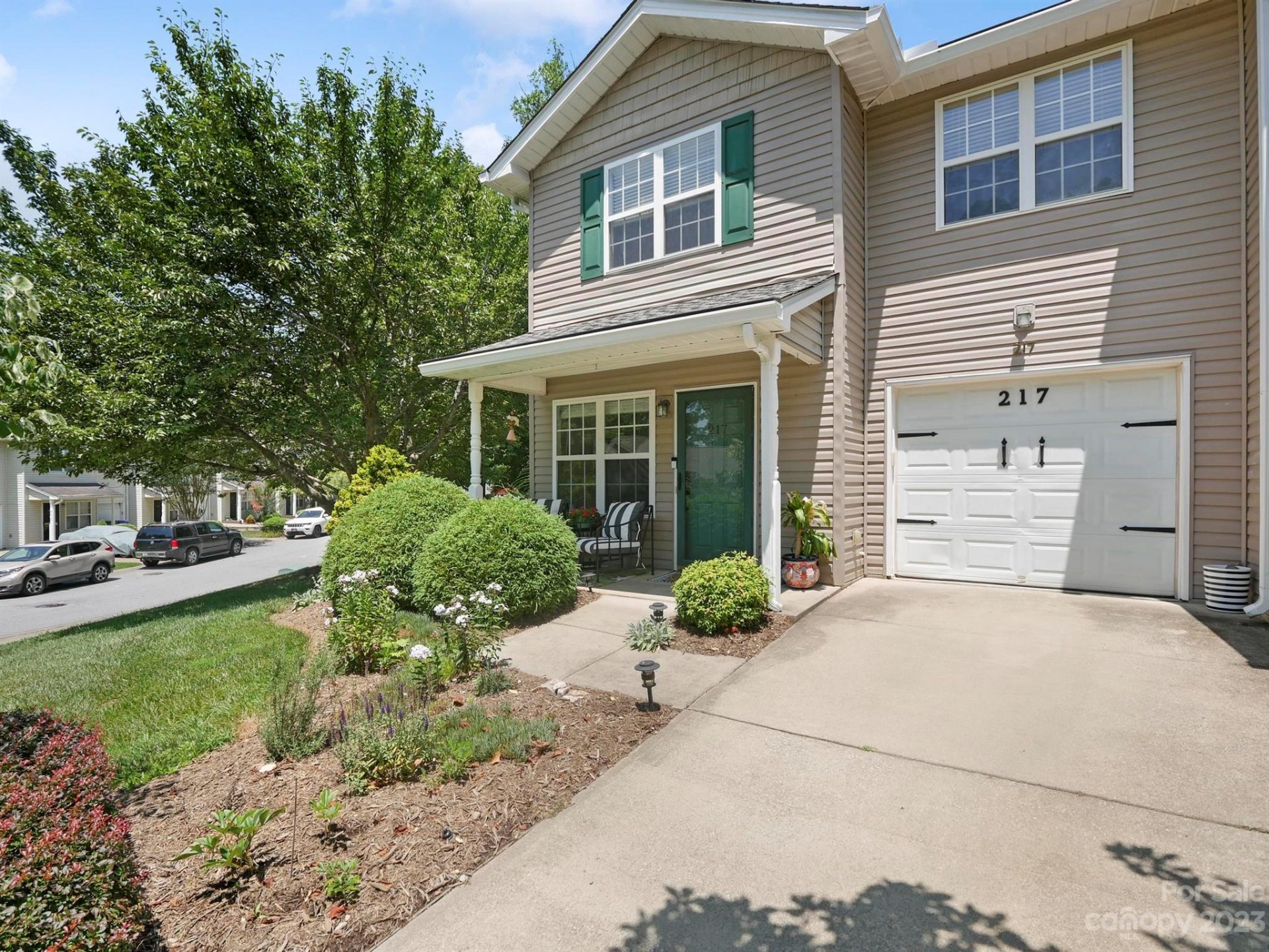 Property image 1 at 217 Wiltshire Circle, Fletcher, NC 28732