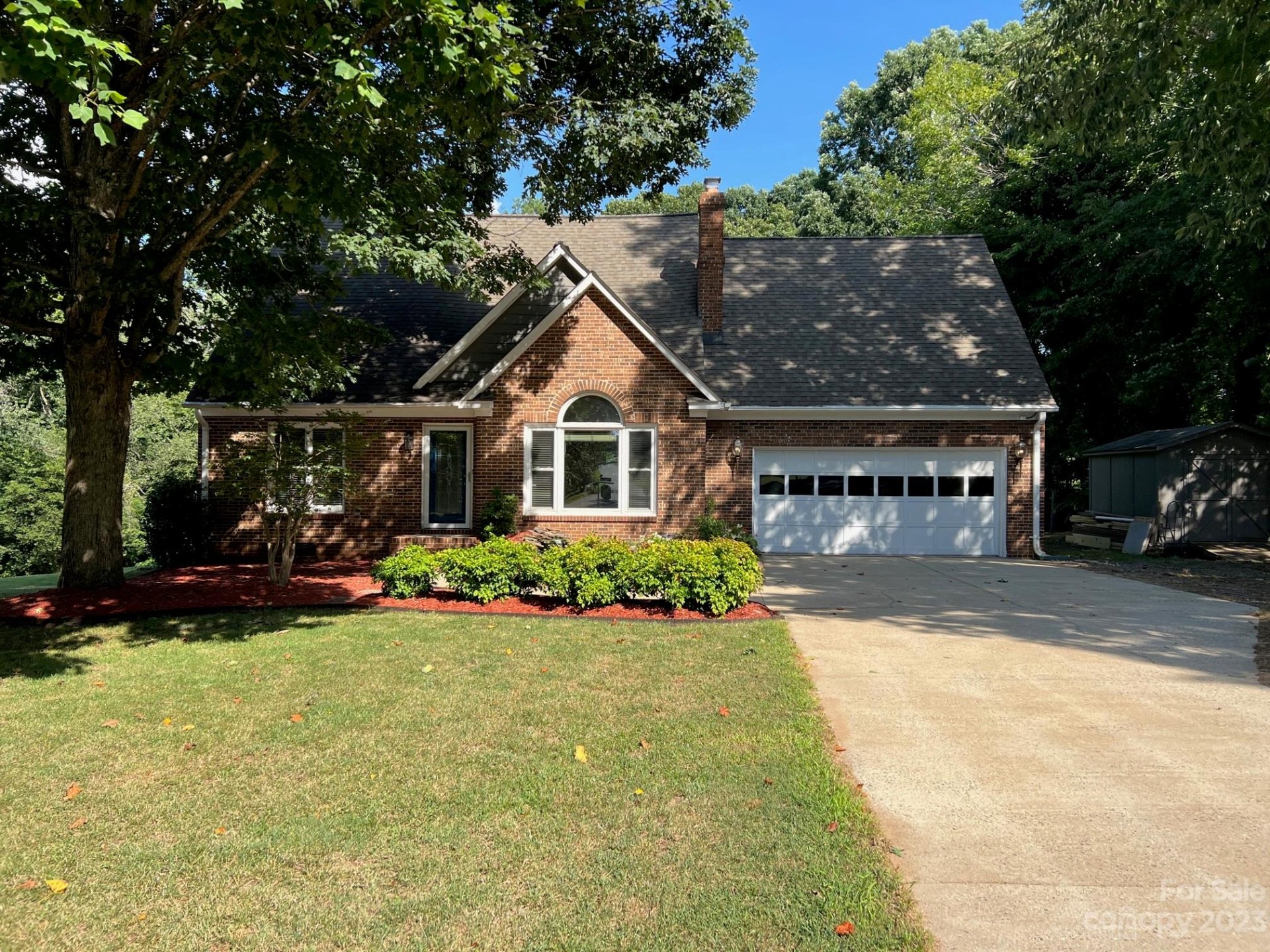 Property image 1 at 154 St Martins Lane, Statesville, NC 28677